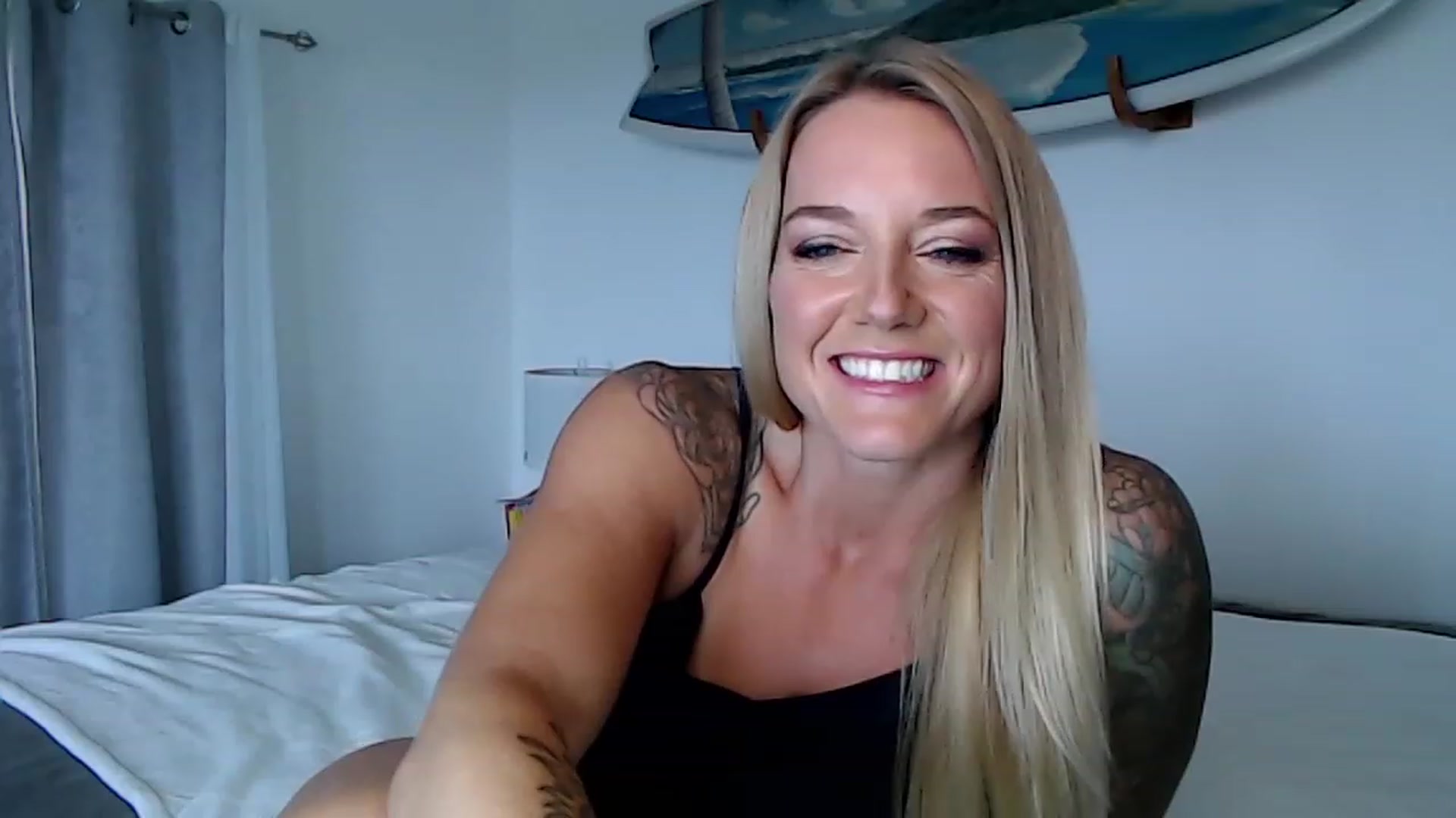 Gallery image thumbnail from Abbie_Hoffman's myfreecams stream on, 03/31/2023, 03:03 image 3 of 20