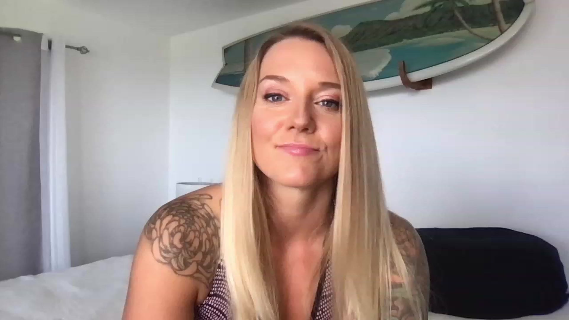 Gallery image thumbnail from Abbie_Hoffman's myfreecams stream on, 04/27/2023, 24:10 image 16 of 20