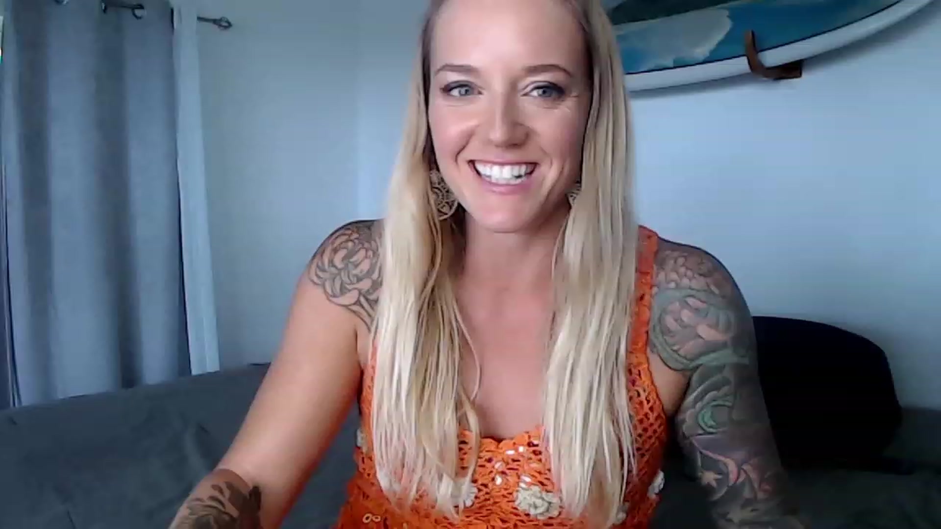 Gallery image thumbnail from Abbie_Hoffman's myfreecams stream on, 05/02/2023, 01:56 image 19 of 20