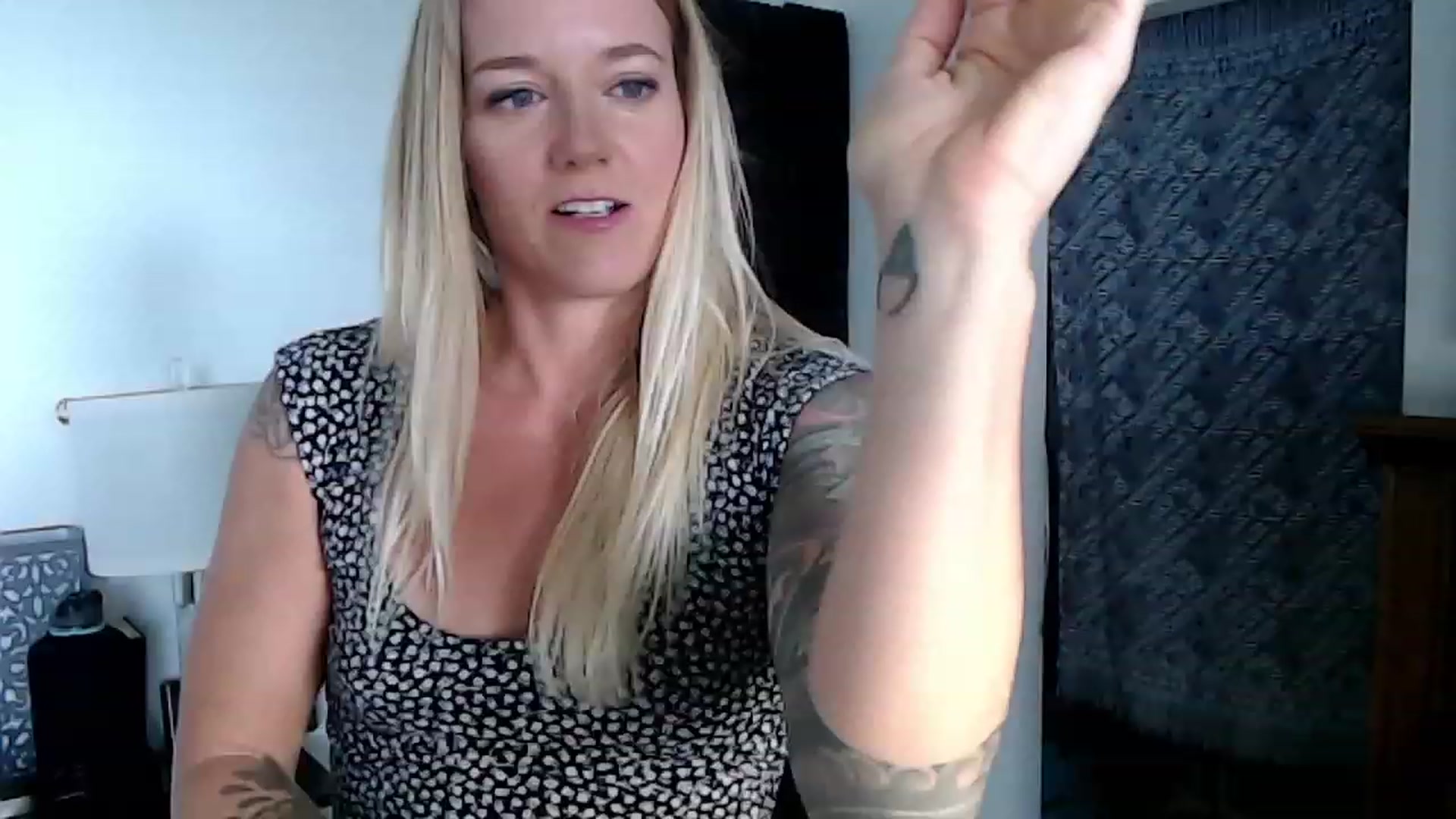 Gallery image thumbnail from Abbie_Hoffman's myfreecams stream on, 05/06/2023, 01:55 image 6 of 20