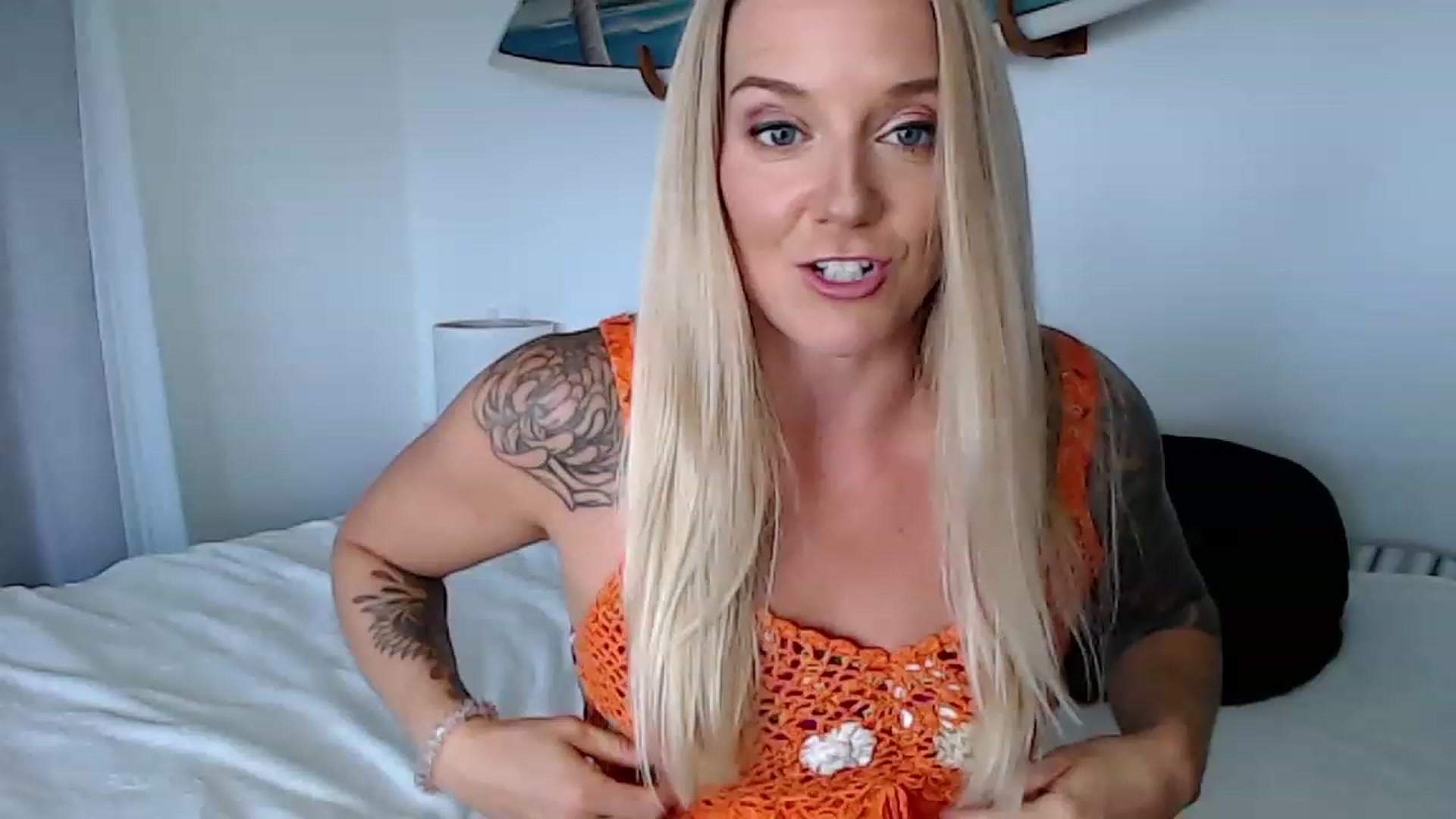 Gallery image thumbnail from Abbie_Hoffman's myfreecams stream on, 06/09/2023, 03:02 image 8 of 20