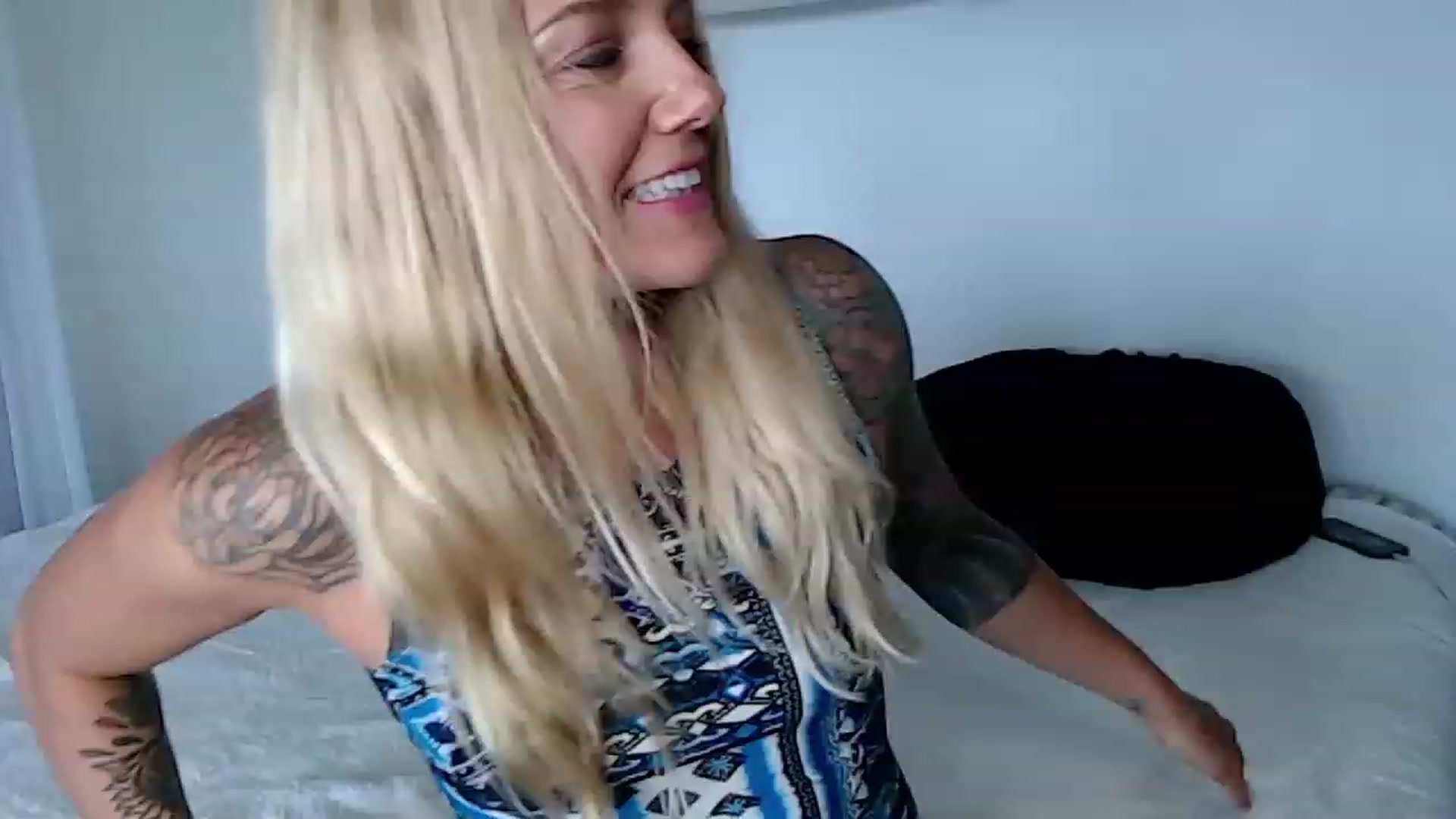 Gallery image thumbnail from Abbie_Hoffman's myfreecams stream on, 06/14/2023, 02:37 image 12 of 20