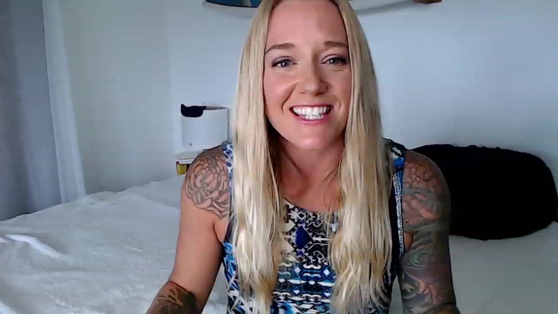 Gallery image thumbnail from Abbie_Hoffman's myfreecams stream on, 06/14/2023, 02:37 image 11 of 20