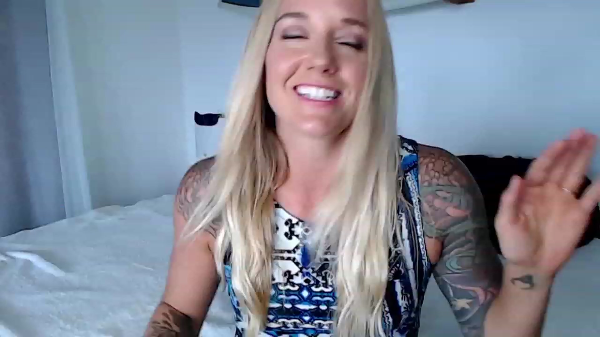 Gallery image thumbnail from Abbie_Hoffman's myfreecams stream on, 06/14/2023, 02:37 image 10 of 20