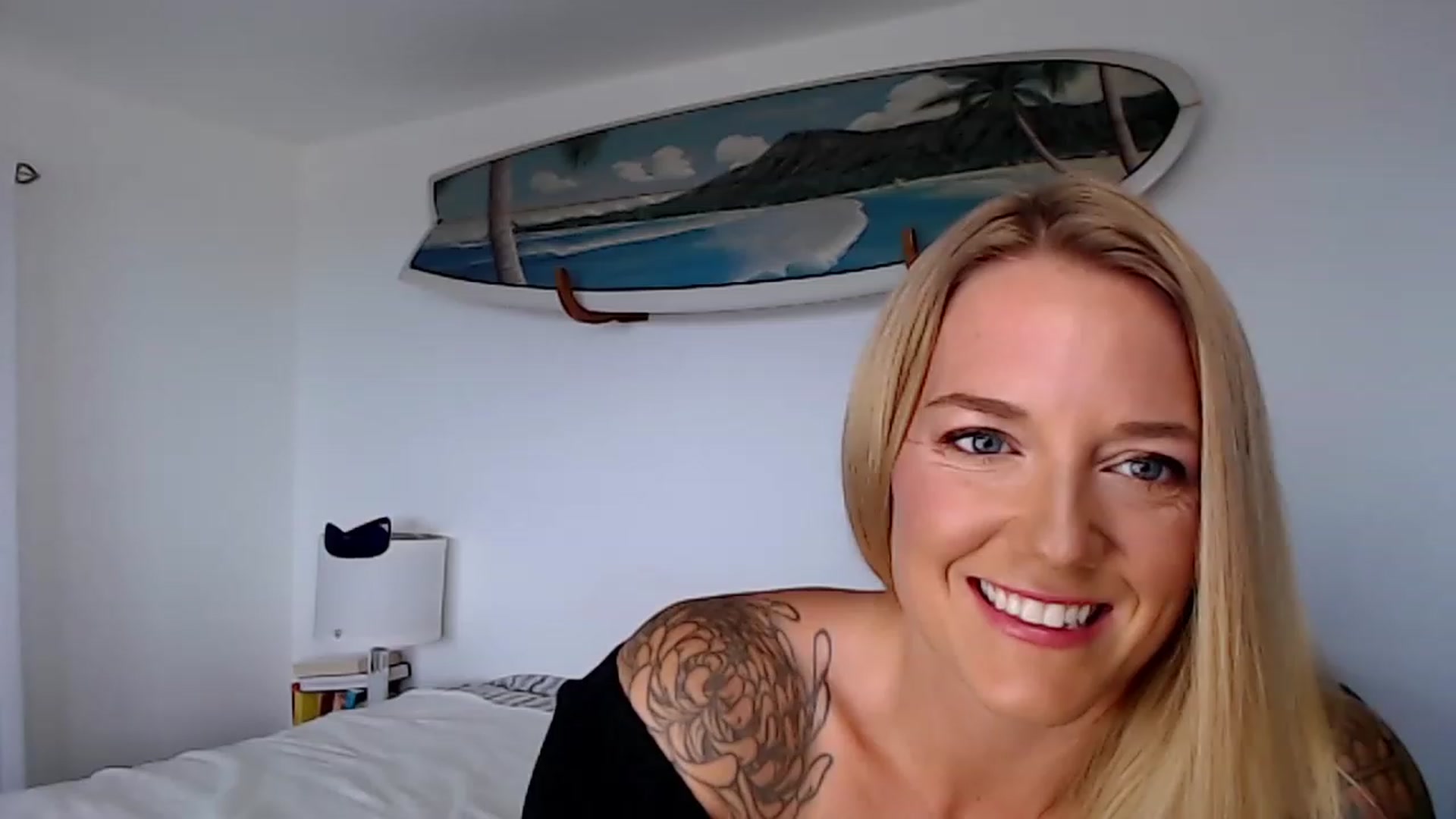 Gallery image thumbnail from Abbie_Hoffman's myfreecams stream on, 06/17/2023, 01:13 image 6 of 20