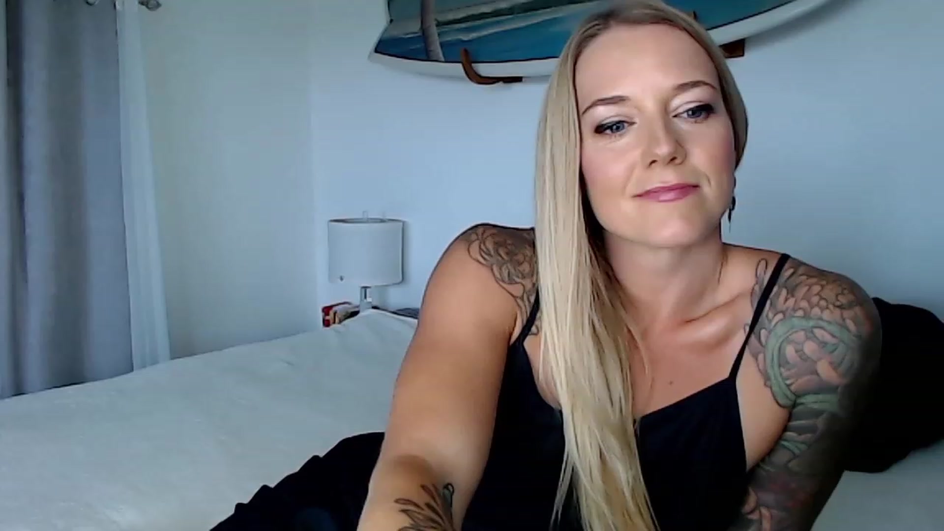 Gallery image thumbnail from Abbie_Hoffman's myfreecams stream on, 07/26/2023, 01:31 image 12 of 20