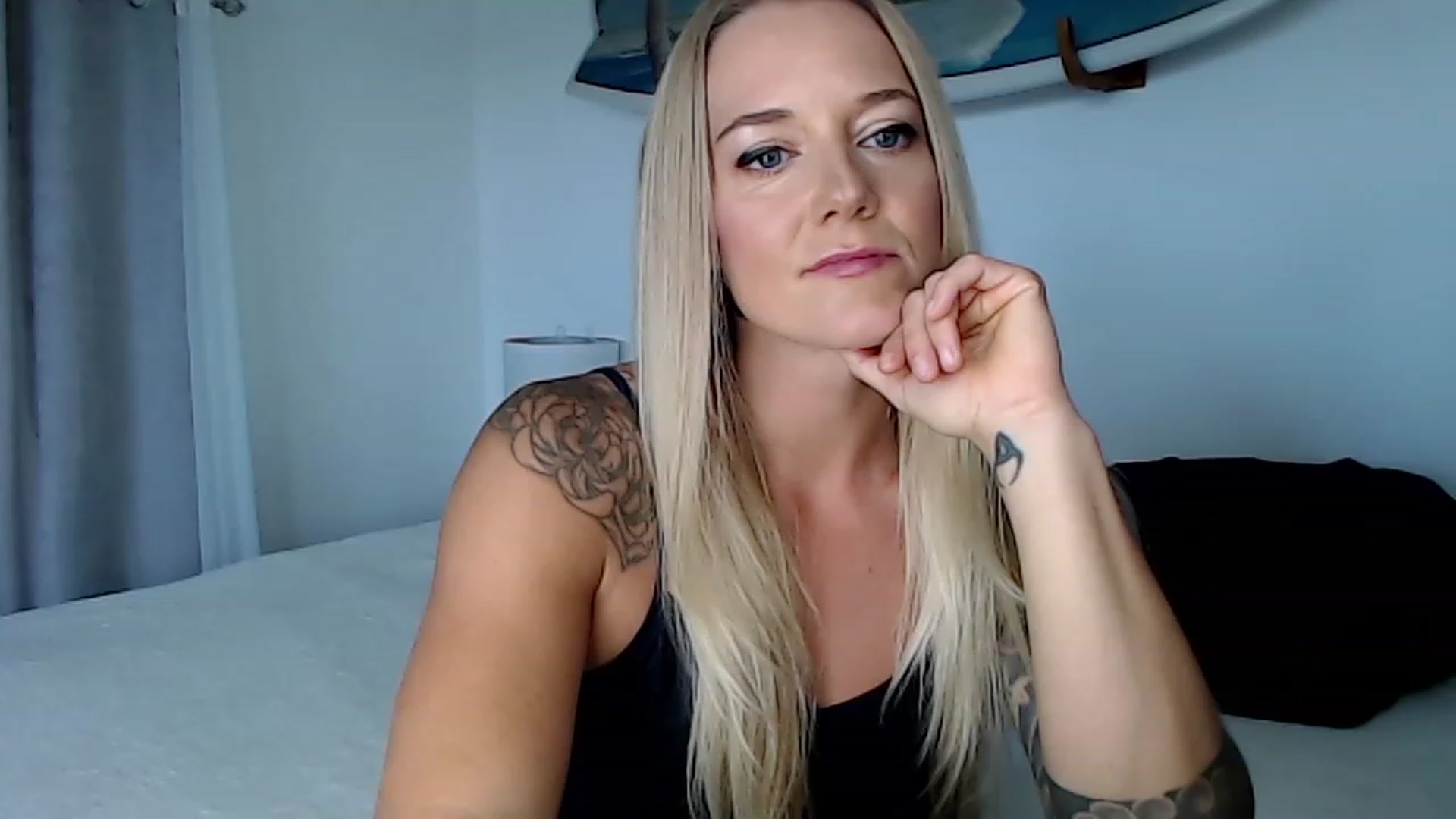 Gallery image thumbnail from Abbie_Hoffman's myfreecams stream on, 07/26/2023, 01:31 image 6 of 20