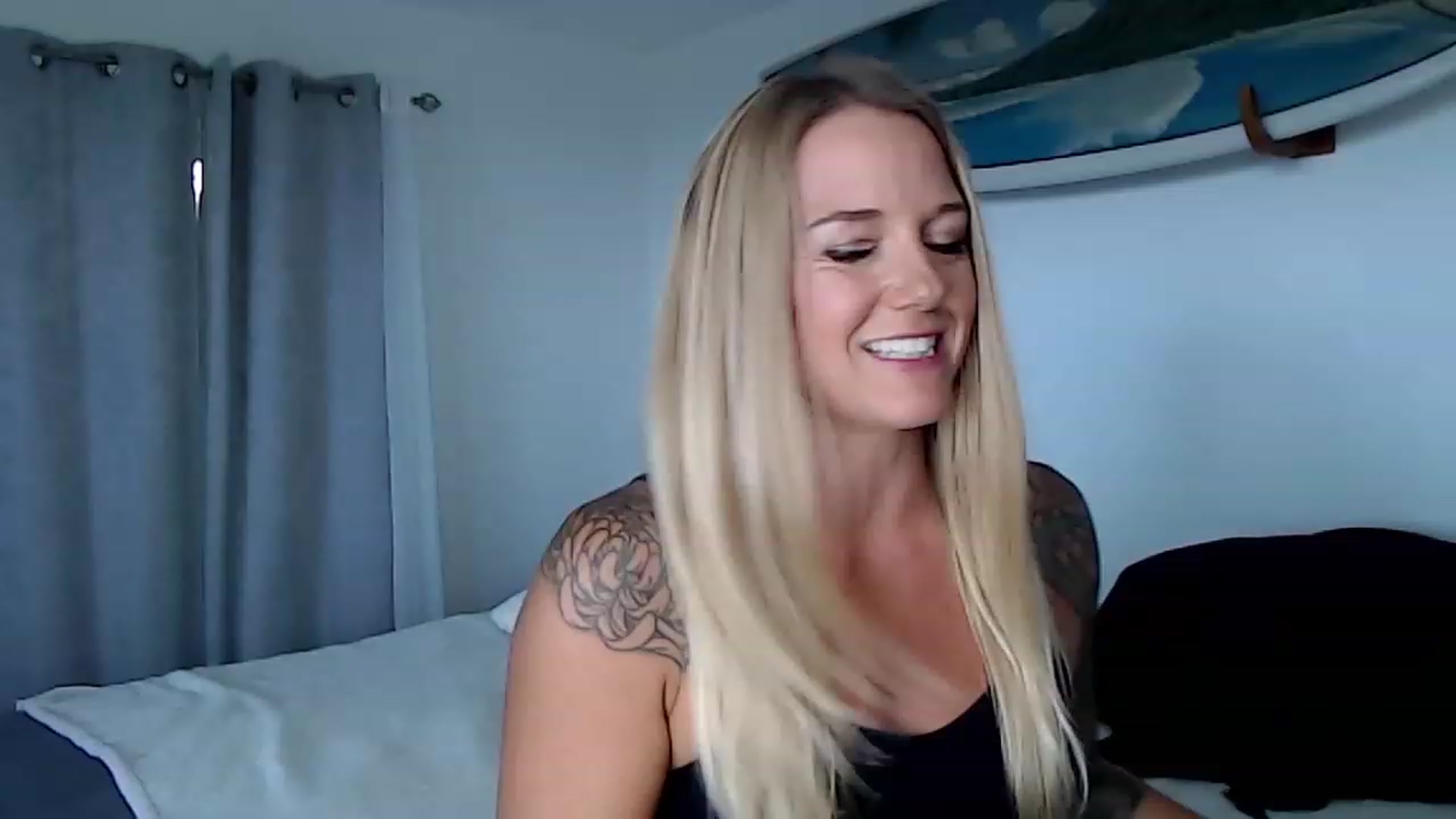 Gallery image thumbnail from Abbie_Hoffman's myfreecams stream on, 07/26/2023, 03:31 image 12 of 20
