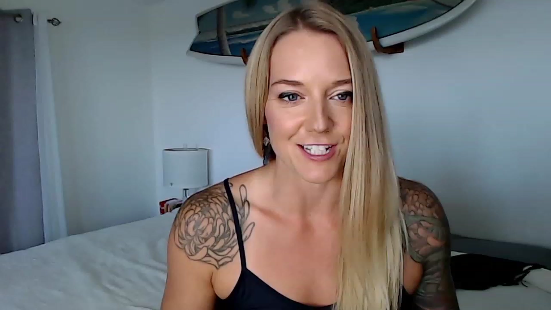 Gallery image thumbnail from Abbie_Hoffman's myfreecams stream on, 07/26/2023, 03:31 image 2 of 20