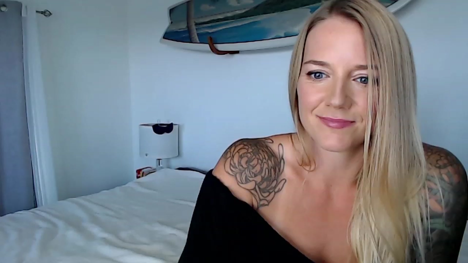 Gallery image thumbnail from Abbie_Hoffman's myfreecams stream on, 07/27/2023, 02:54 image 10 of 20
