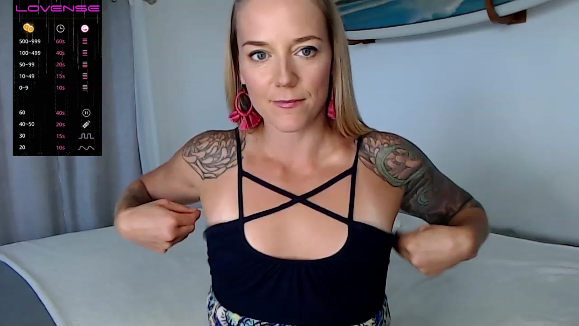 Gallery image thumbnail from Abbie_Hoffman's myfreecams stream on, 07/28/2023, 24:52 image 11 of 20
