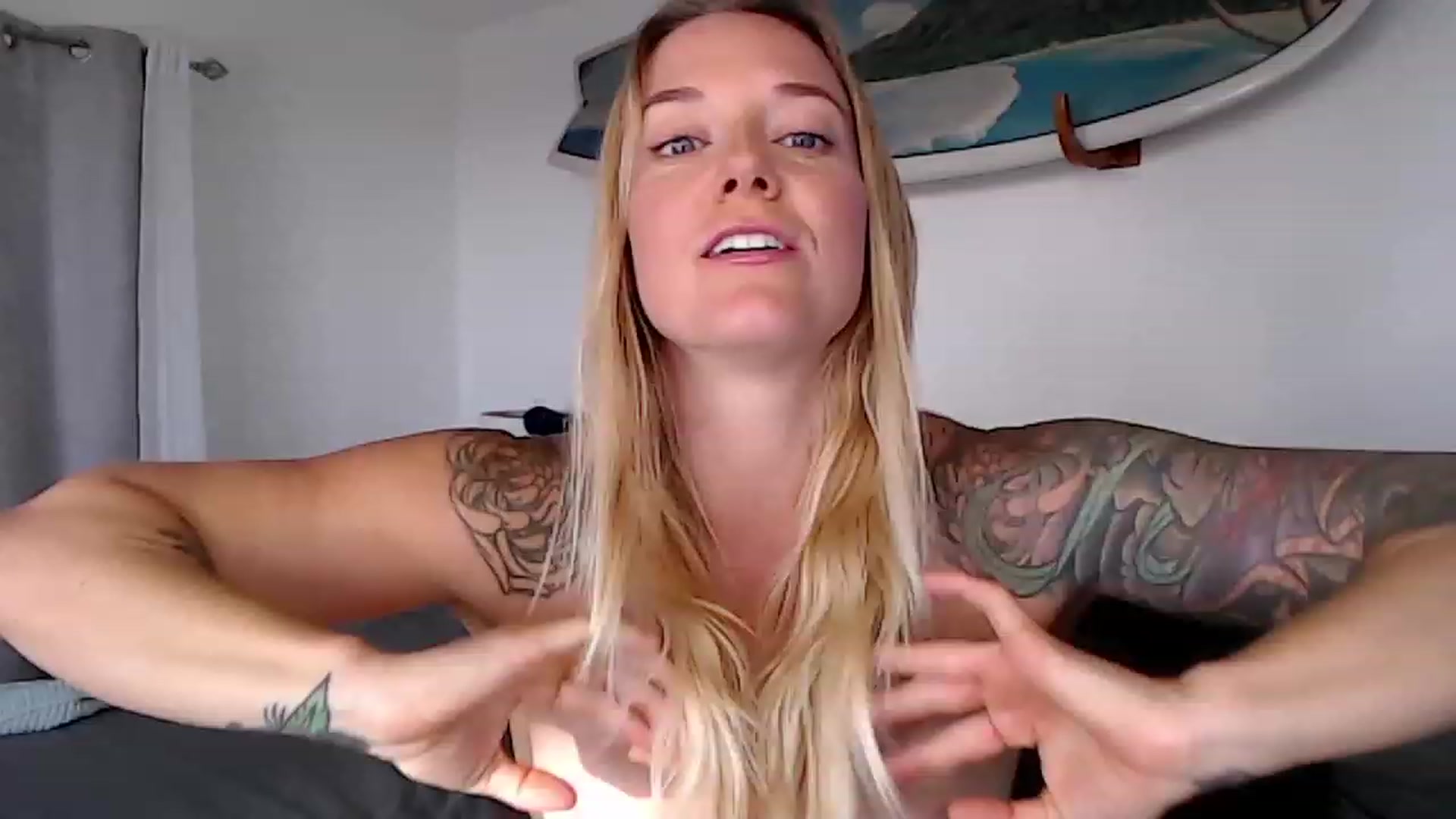 Gallery image thumbnail from Abbie_Hoffman's myfreecams stream on, 08/17/2023, 03:59 image 16 of 20
