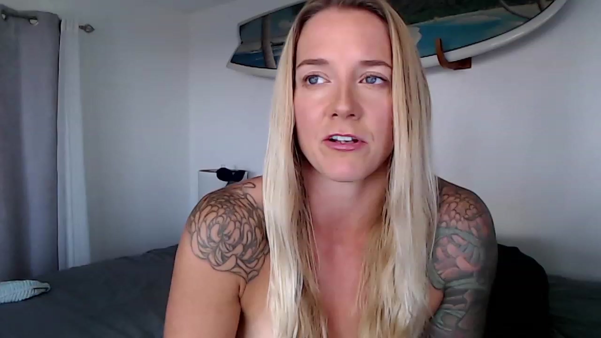 Gallery image thumbnail from Abbie_Hoffman's myfreecams stream on, 08/17/2023, 03:59 image 14 of 20