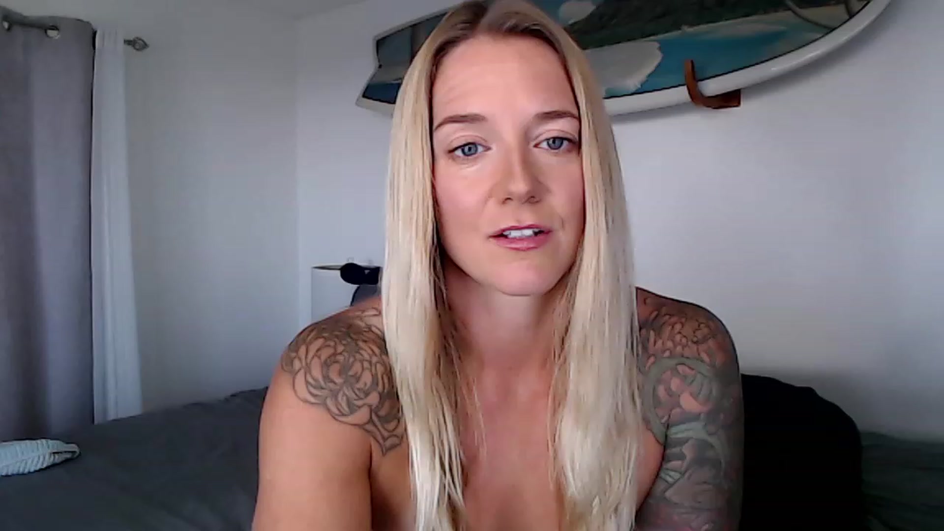 Gallery image thumbnail from Abbie_Hoffman's myfreecams stream on, 08/17/2023, 03:59 image 11 of 20