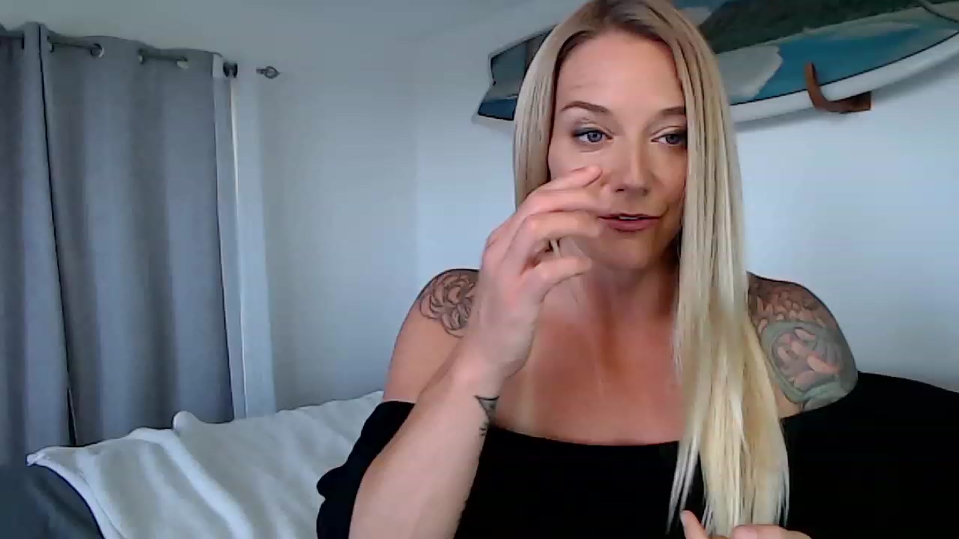 Gallery image thumbnail from Abbie_Hoffman's myfreecams stream on, 08/23/2023, 03:23 image 20 of 20