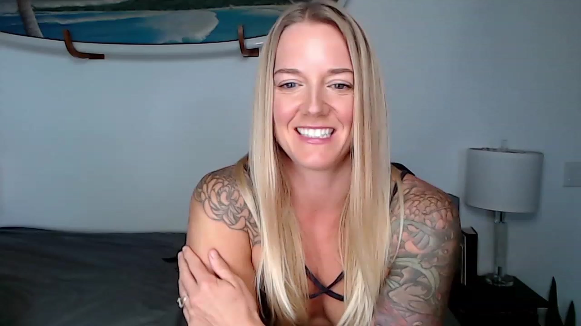 Gallery image thumbnail from Abbie_Hoffman's myfreecams stream on, 09/15/2023, 03:26 image 6 of 20