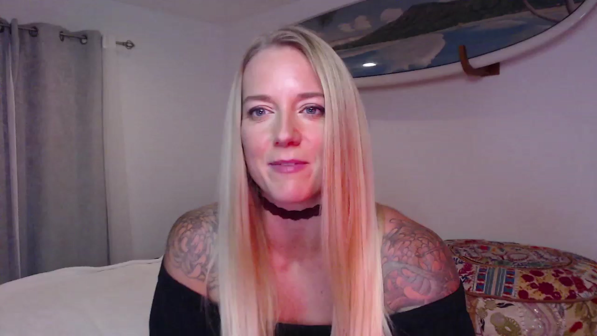 Gallery image thumbnail from Abbie_Hoffman's myfreecams stream on, 10/11/2023, 06:10 image 2 of 20