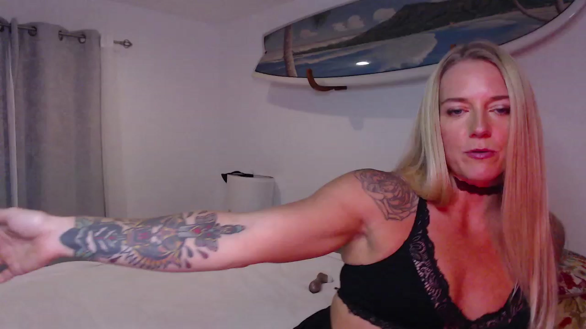 Gallery image thumbnail from Abbie_Hoffman's myfreecams stream on, 10/11/2023, 06:10 image 6 of 20