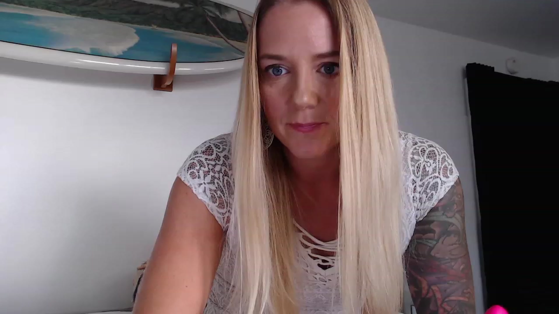 Gallery image thumbnail from Abbie_Hoffman's myfreecams stream on, 10/12/2023, 02:55 image 18 of 20