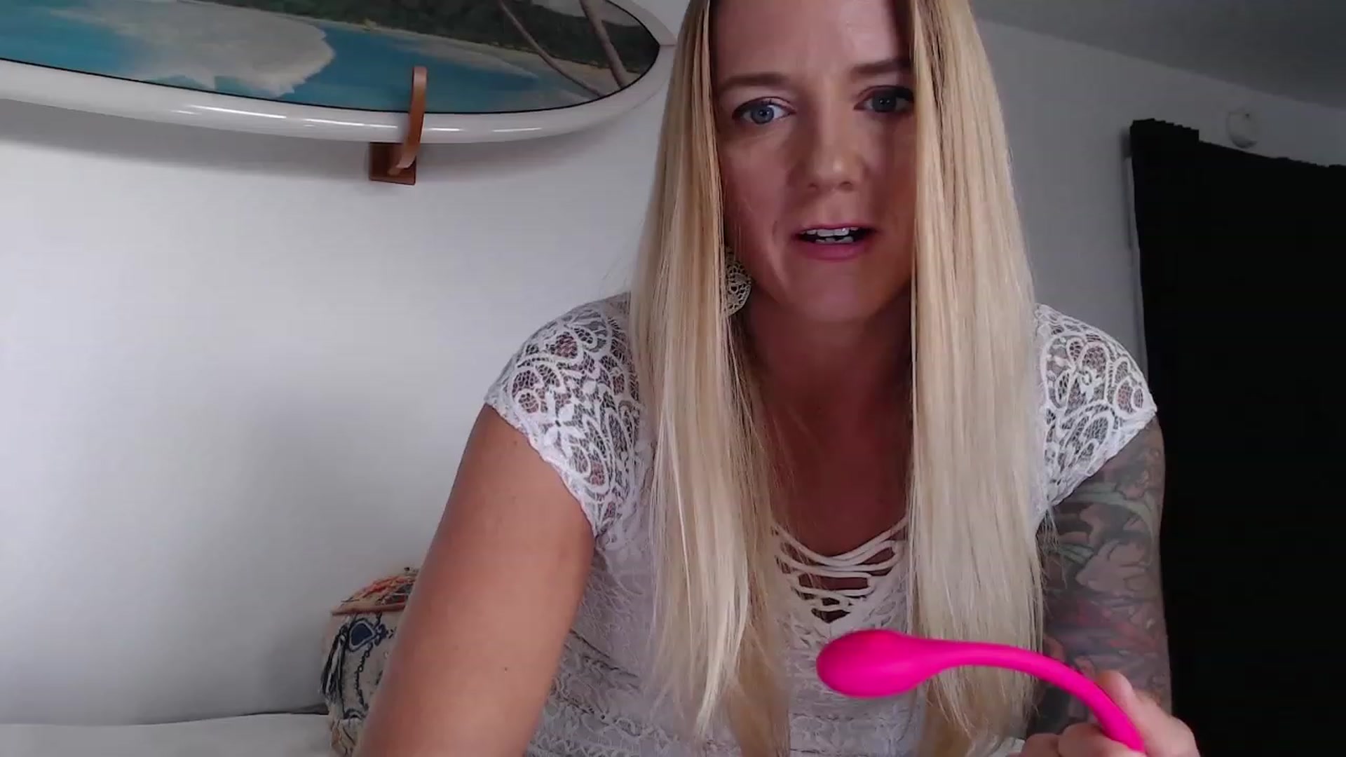 Gallery image thumbnail from Abbie_Hoffman's myfreecams stream on, 10/12/2023, 02:55 image 14 of 20