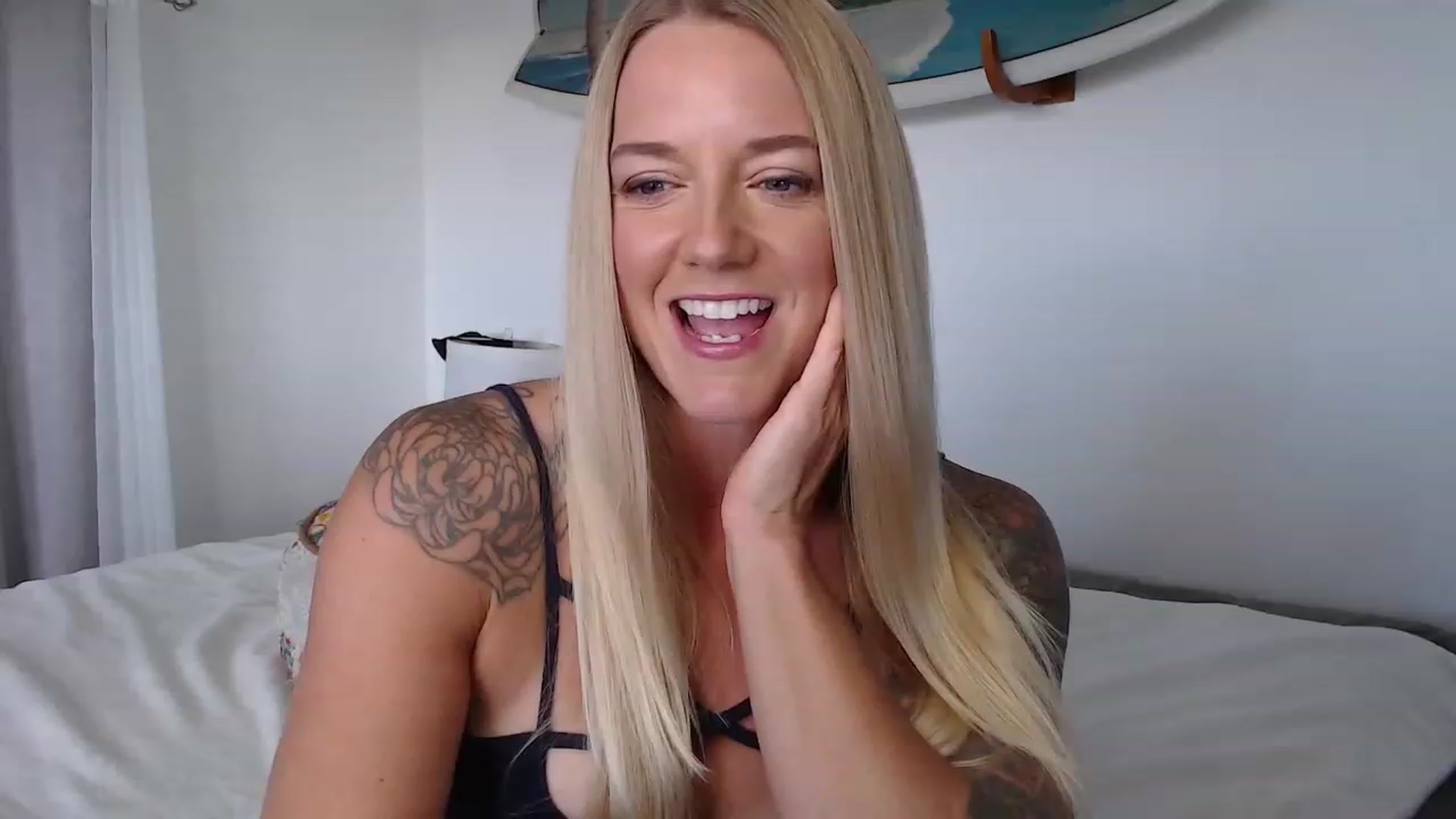 Gallery image thumbnail from Abbie_Hoffman's myfreecams stream on, 10/13/2023, 02:56 image 2 of 20