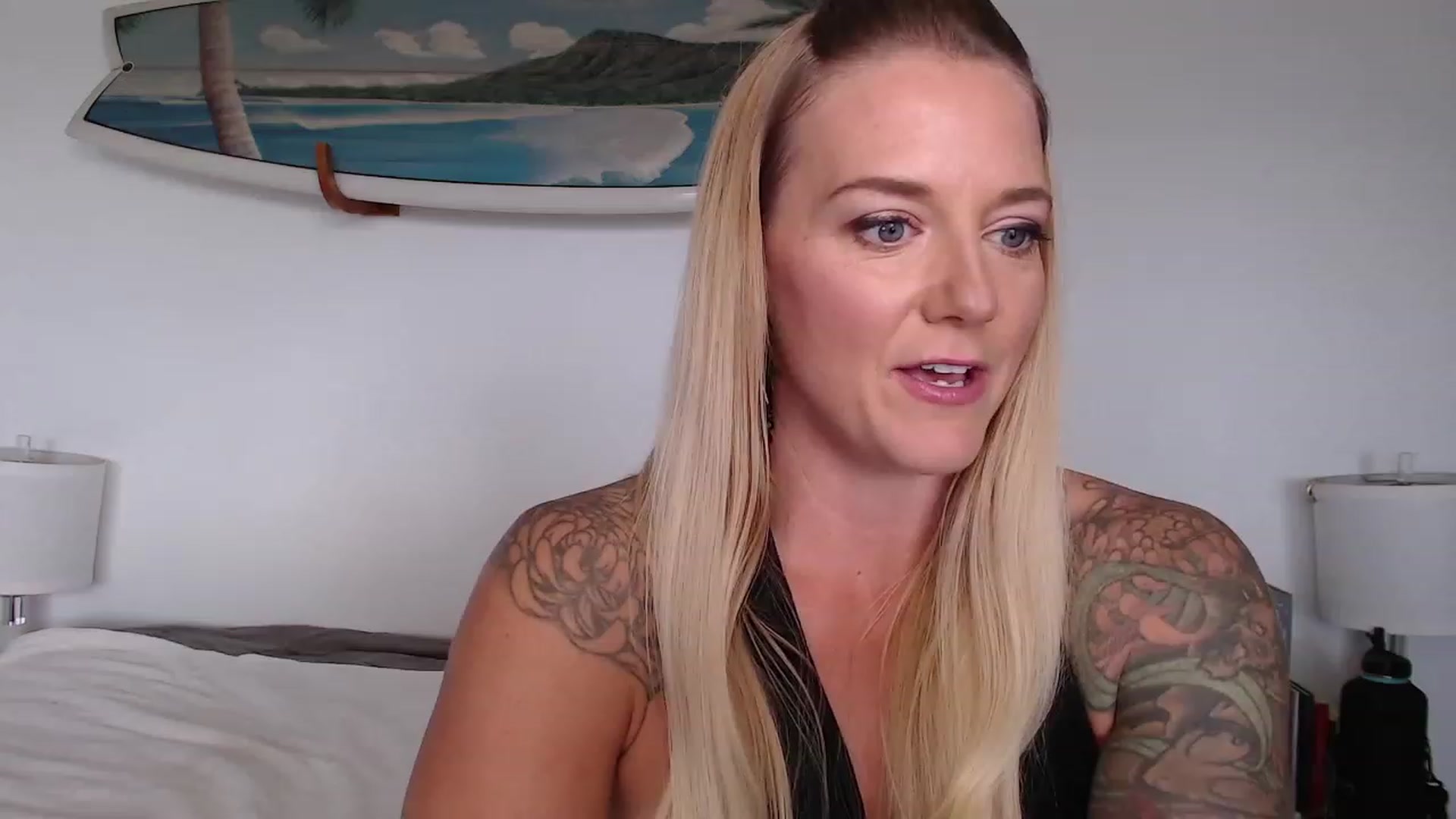 Gallery image thumbnail from Abbie_Hoffman's myfreecams stream on, 11/16/2023, 01:37 image 11 of 20