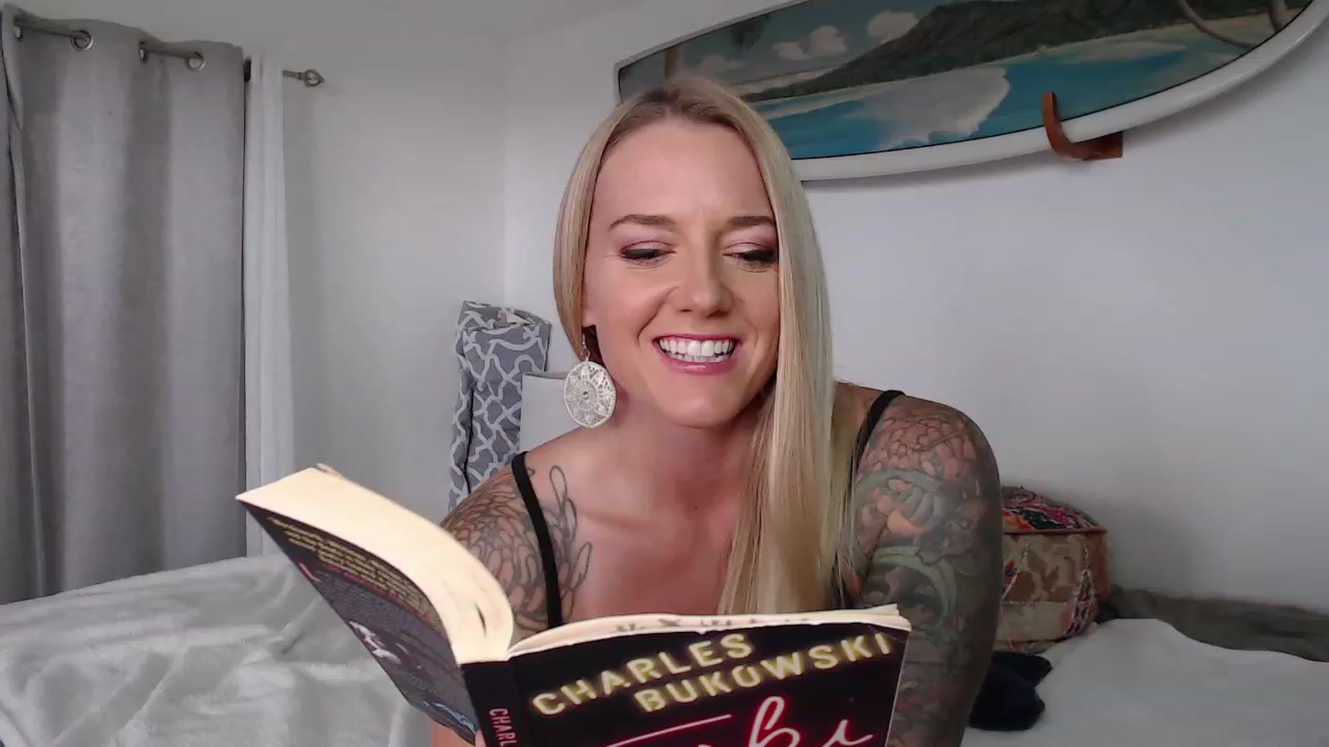 Gallery image thumbnail from Abbie_Hoffman's myfreecams stream on, 12/07/2023, 01:30 image 19 of 20