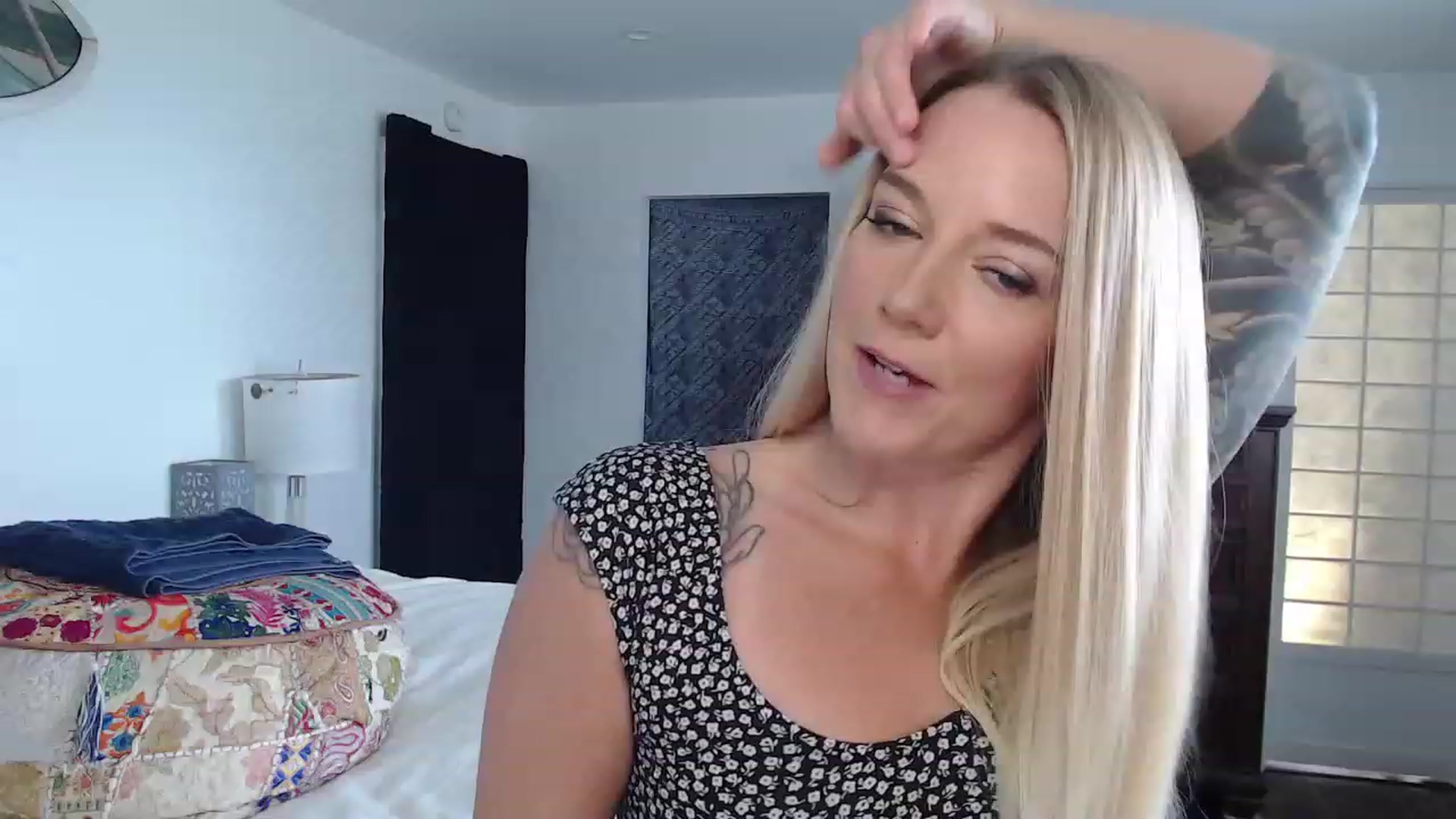Gallery image thumbnail from Abbie_Hoffman's myfreecams stream on, 12/09/2023, 01:26 image 14 of 20
