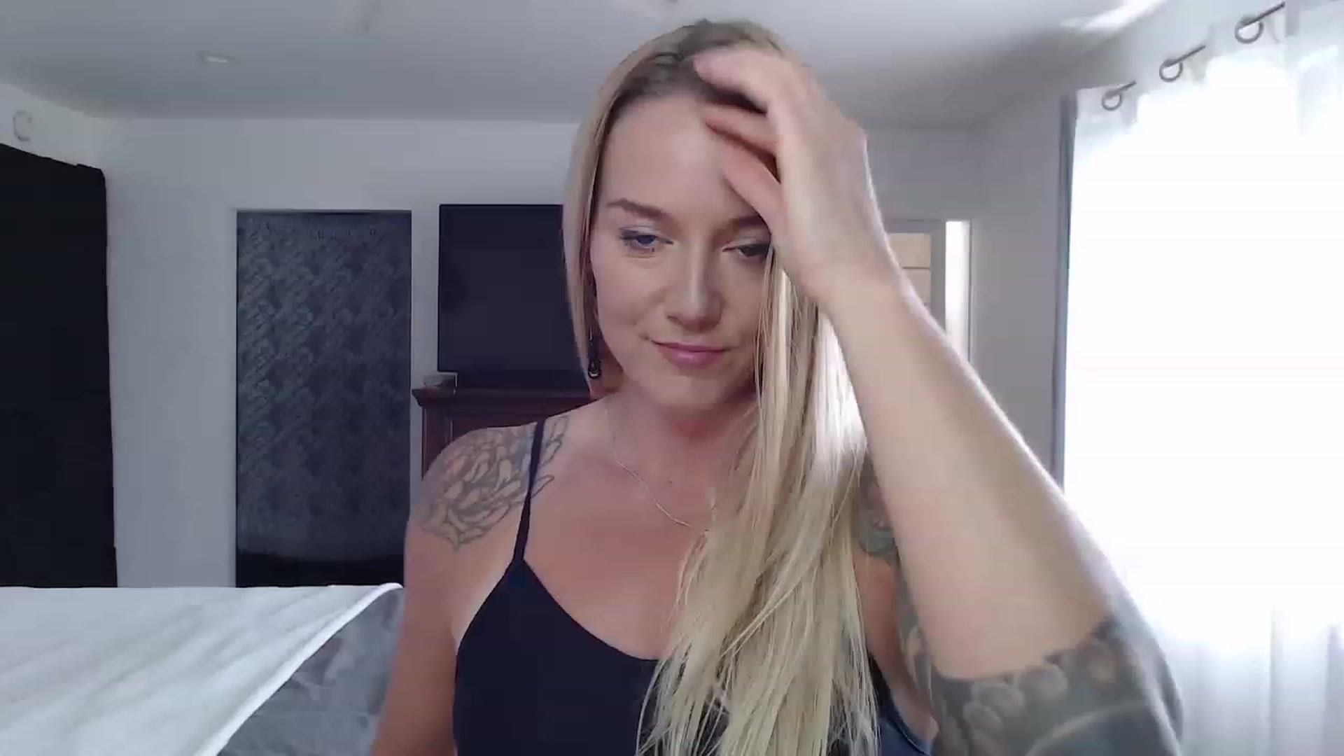 Gallery image thumbnail from Abbie_Hoffman's myfreecams stream on, 12/12/2023, 01:34 image 4 of 20