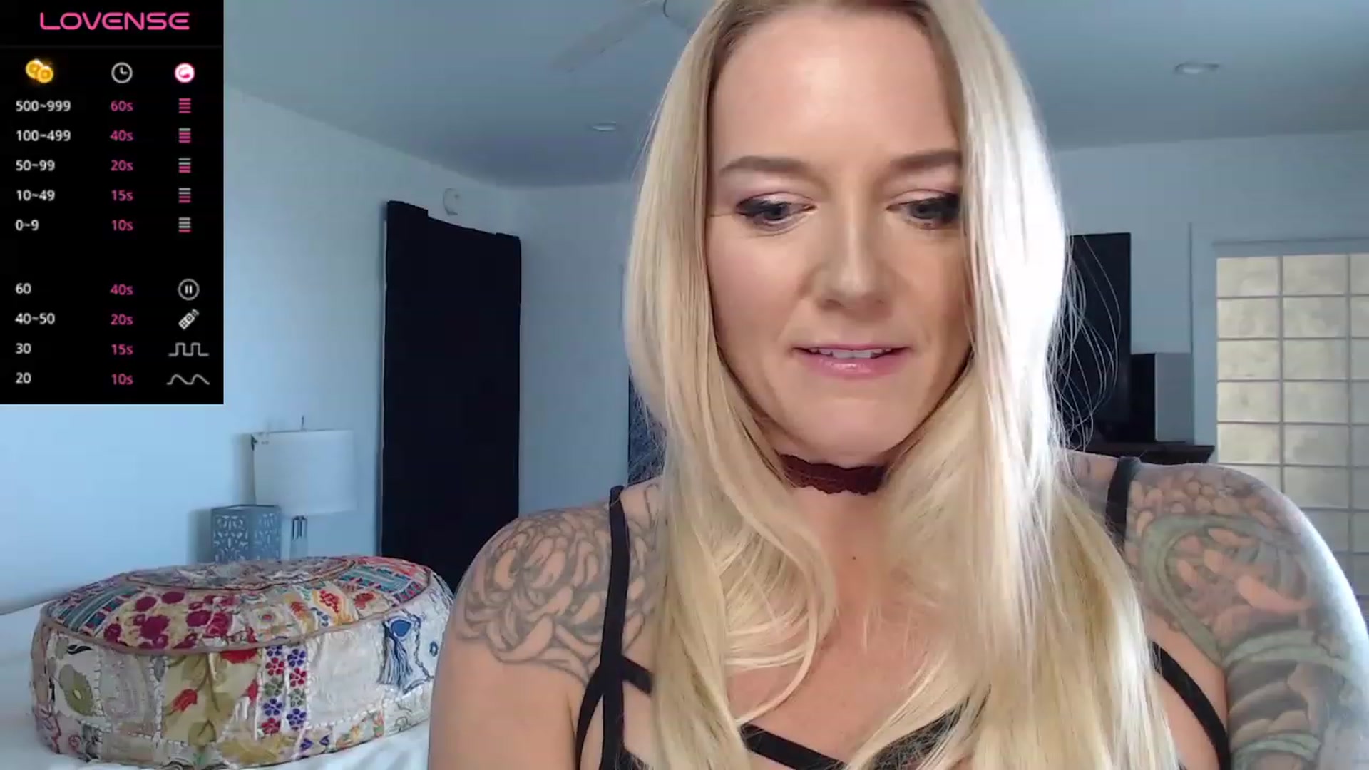 Gallery image thumbnail from Abbie_Hoffman's myfreecams stream on, 12/14/2023, 01:13 image 6 of 20