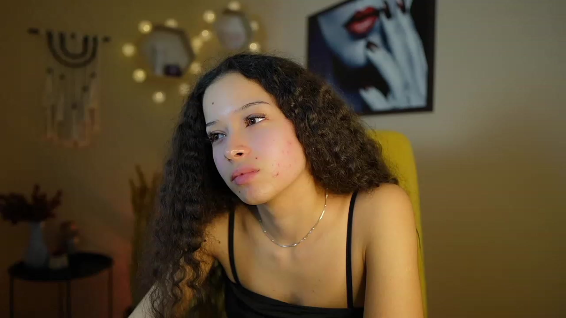 Gallery image thumbnail from Abbie_Maley18's myfreecams stream on, 01/07/2024, 15:22 image 12 of 20