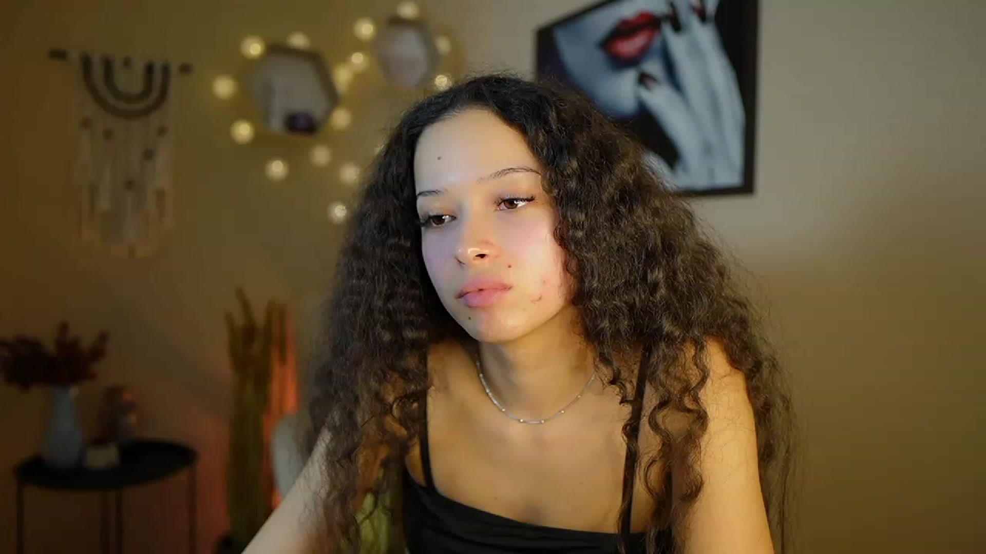 Gallery image thumbnail from Abbie_Maley18's myfreecams stream on, 01/07/2024, 15:22 image 10 of 20