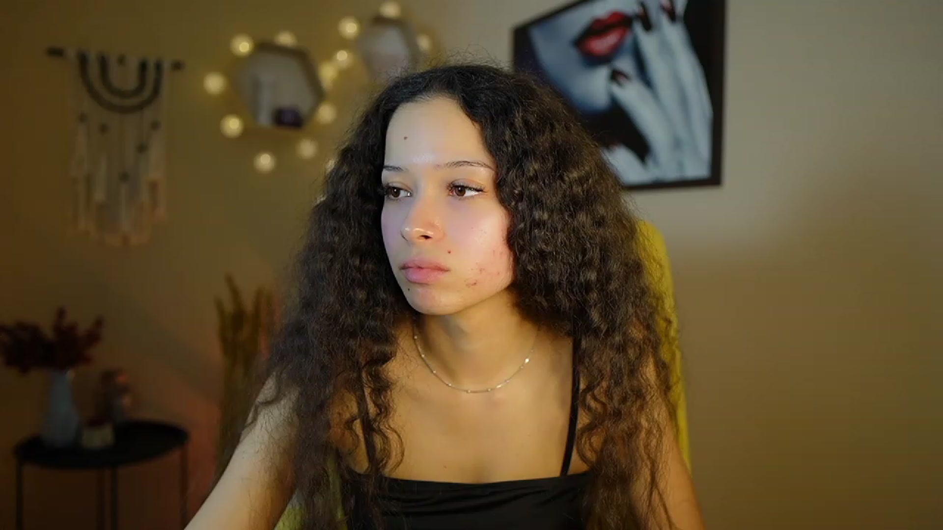 Gallery image thumbnail from Abbie_Maley18's myfreecams stream on, 01/07/2024, 15:22 image 15 of 20