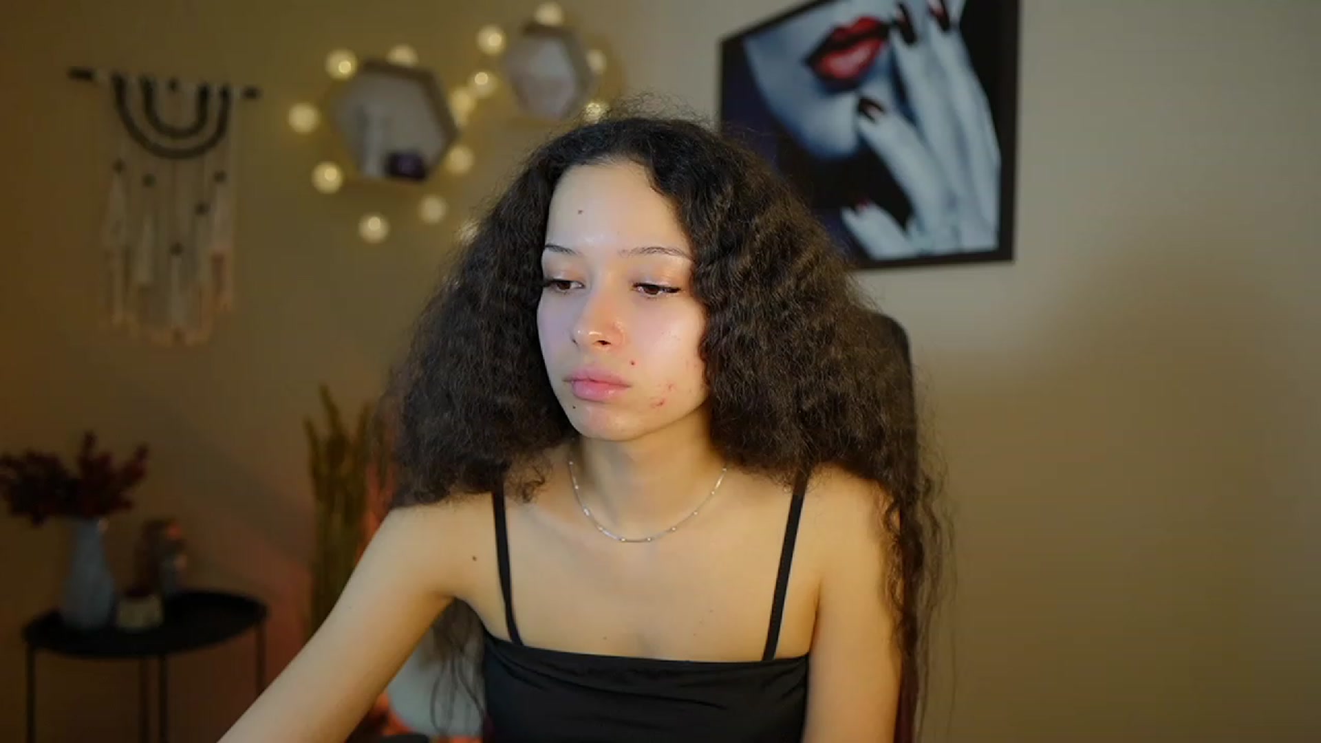 Gallery image thumbnail from Abbie_Maley18's myfreecams stream on, 01/07/2024, 18:20 image 15 of 20