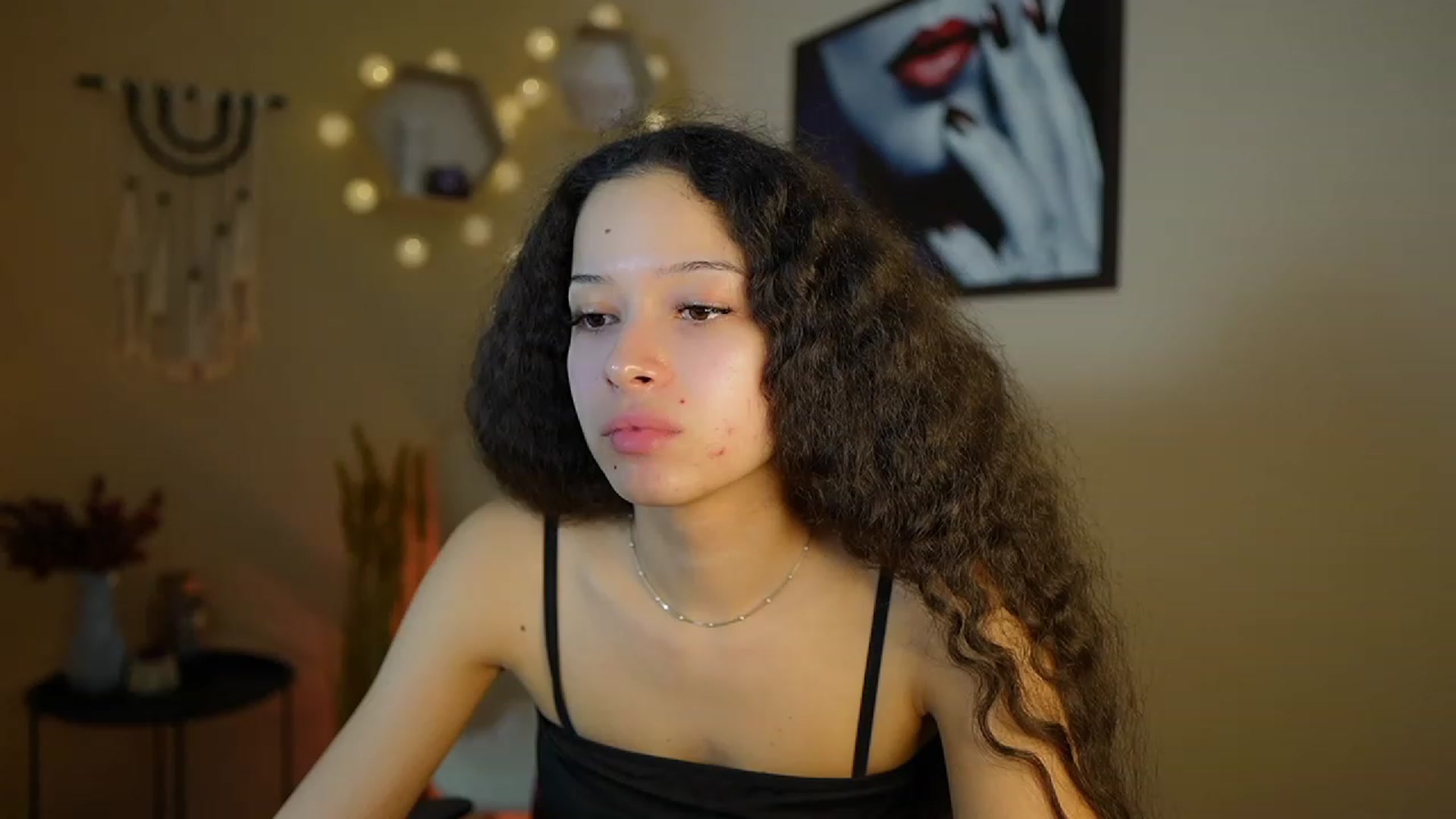 Gallery image thumbnail from Abbie_Maley18's myfreecams stream on, 01/07/2024, 18:20 image 13 of 20