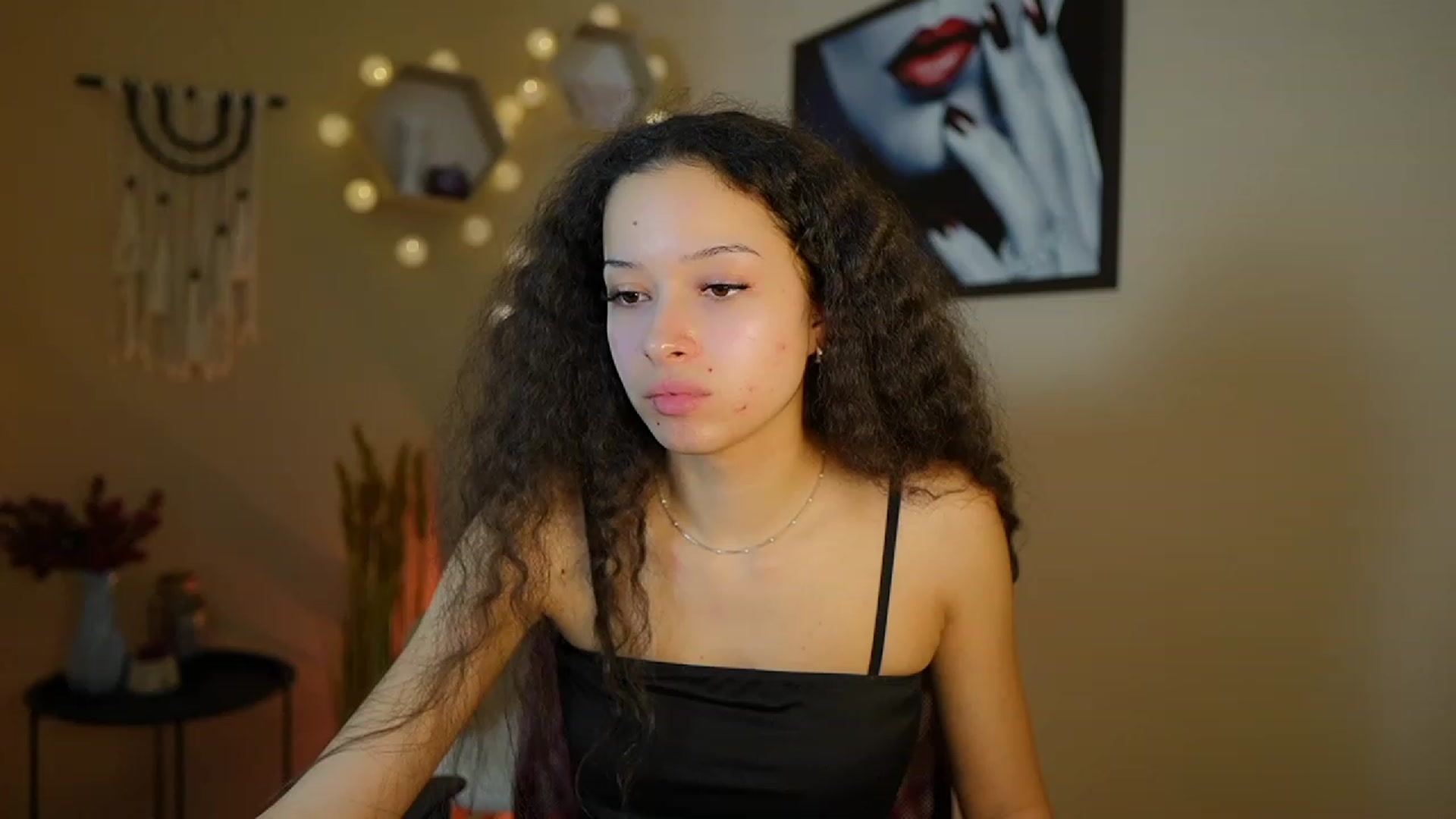 Gallery image thumbnail from Abbie_Maley18's myfreecams stream on, 01/07/2024, 18:20 image 6 of 20