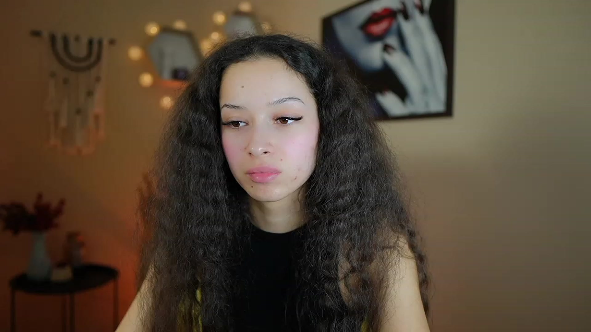 Gallery image thumbnail from Abbie_Maley18's myfreecams stream on, 01/08/2024, 16:45 image 9 of 20