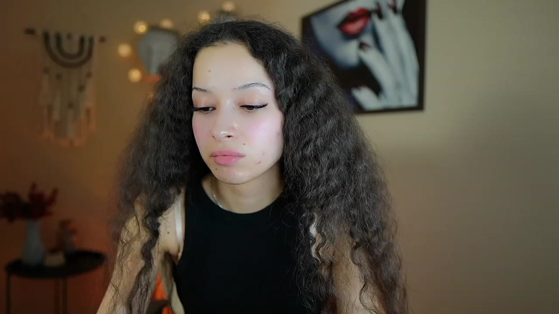 Gallery image thumbnail from Abbie_Maley18's myfreecams stream on, 01/08/2024, 19:12 image 11 of 20