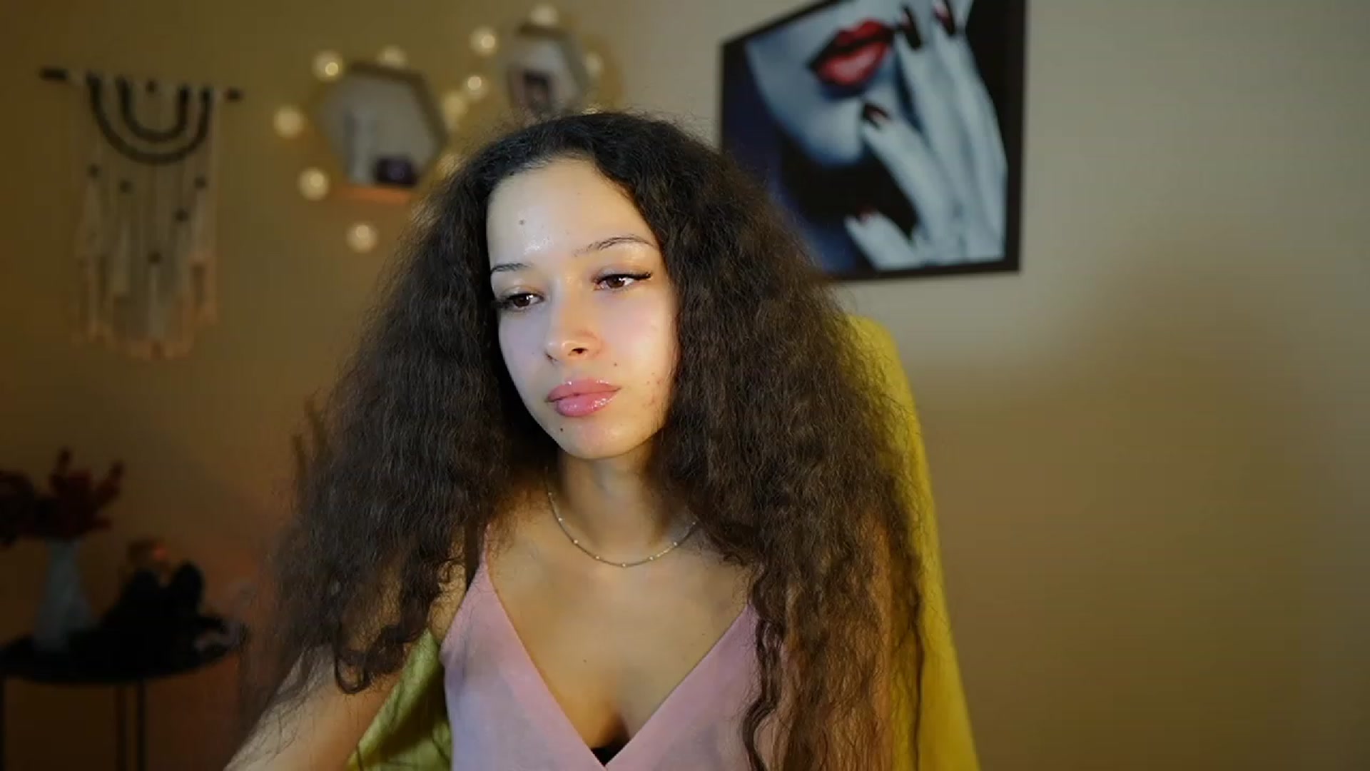 Gallery image thumbnail from Abbie_Maley18's myfreecams stream on, 01/09/2024, 16:57 image 4 of 20