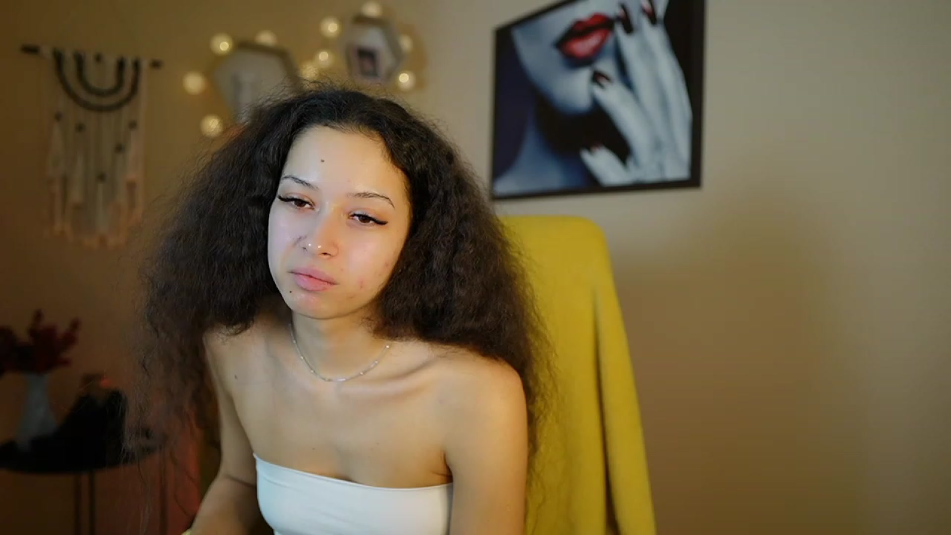Gallery image thumbnail from Abbie_Maley18's myfreecams stream on, 01/10/2024, 16:54 image 14 of 20