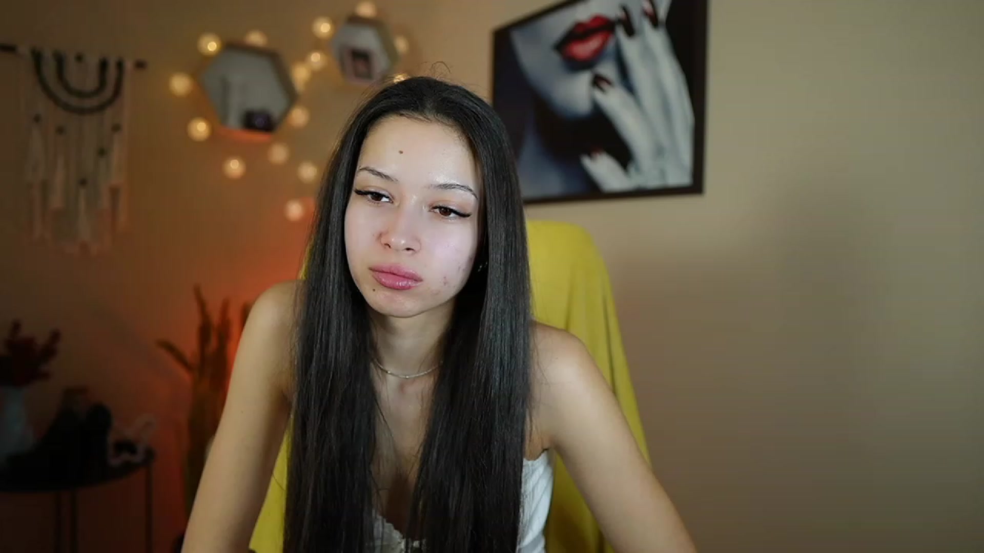 Gallery image thumbnail from Abbie_Maley18's myfreecams stream on, 01/11/2024, 15:44 image 17 of 20