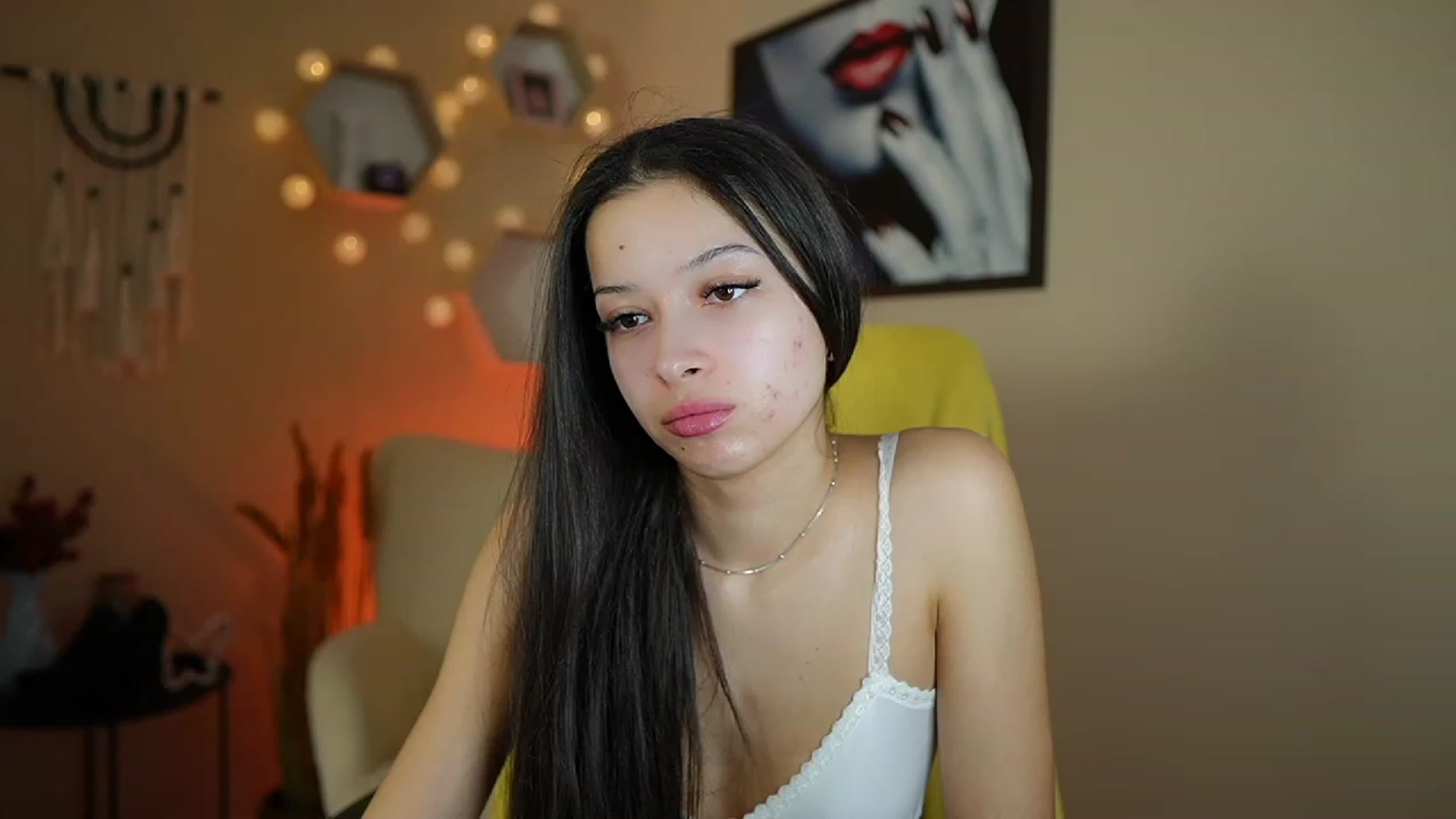 Gallery image thumbnail from Abbie_Maley18's myfreecams stream on, 01/11/2024, 15:44 image 1 of 20