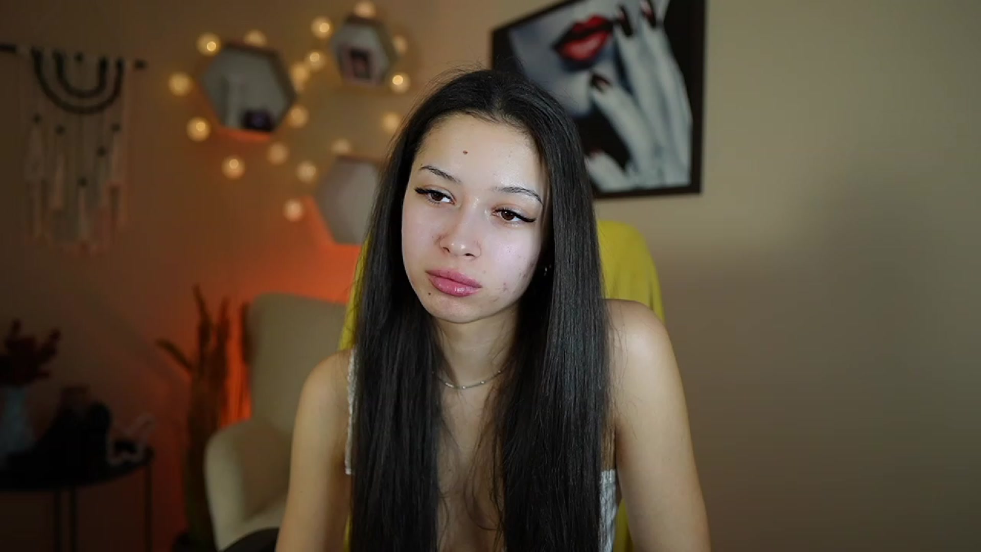 Gallery image thumbnail from Abbie_Maley18's myfreecams stream on, 01/11/2024, 15:44 image 14 of 20