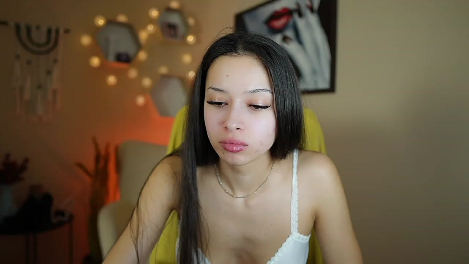 Gallery image thumbnail from Abbie_Maley18's myfreecams stream on, 01/11/2024, 15:44 image 19 of 20