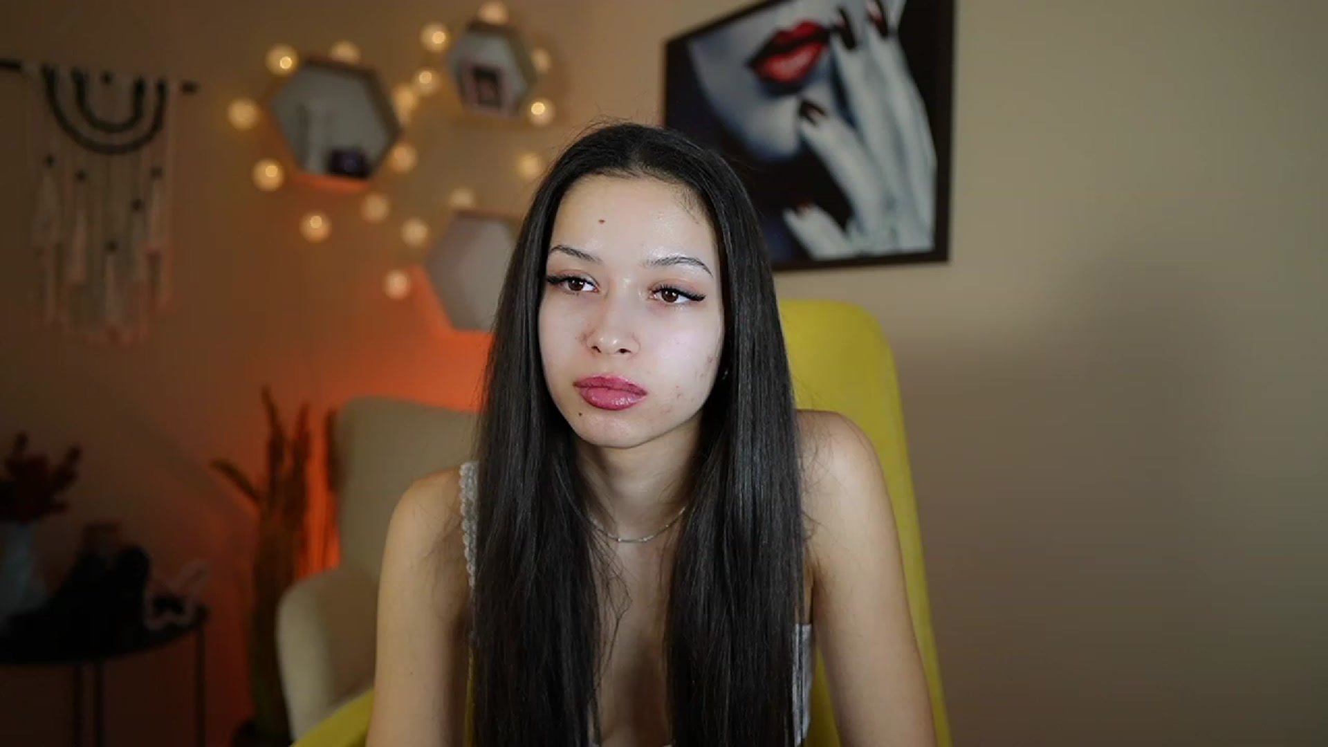 Gallery image thumbnail from Abbie_Maley18's myfreecams stream on, 01/11/2024, 18:40 image 8 of 20