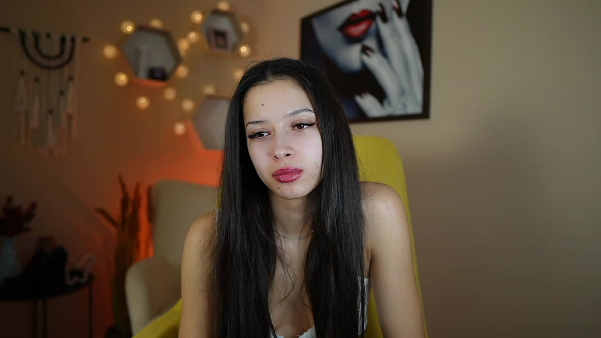 Gallery image thumbnail from Abbie_Maley18's myfreecams stream on, 01/11/2024, 18:40 image 6 of 20