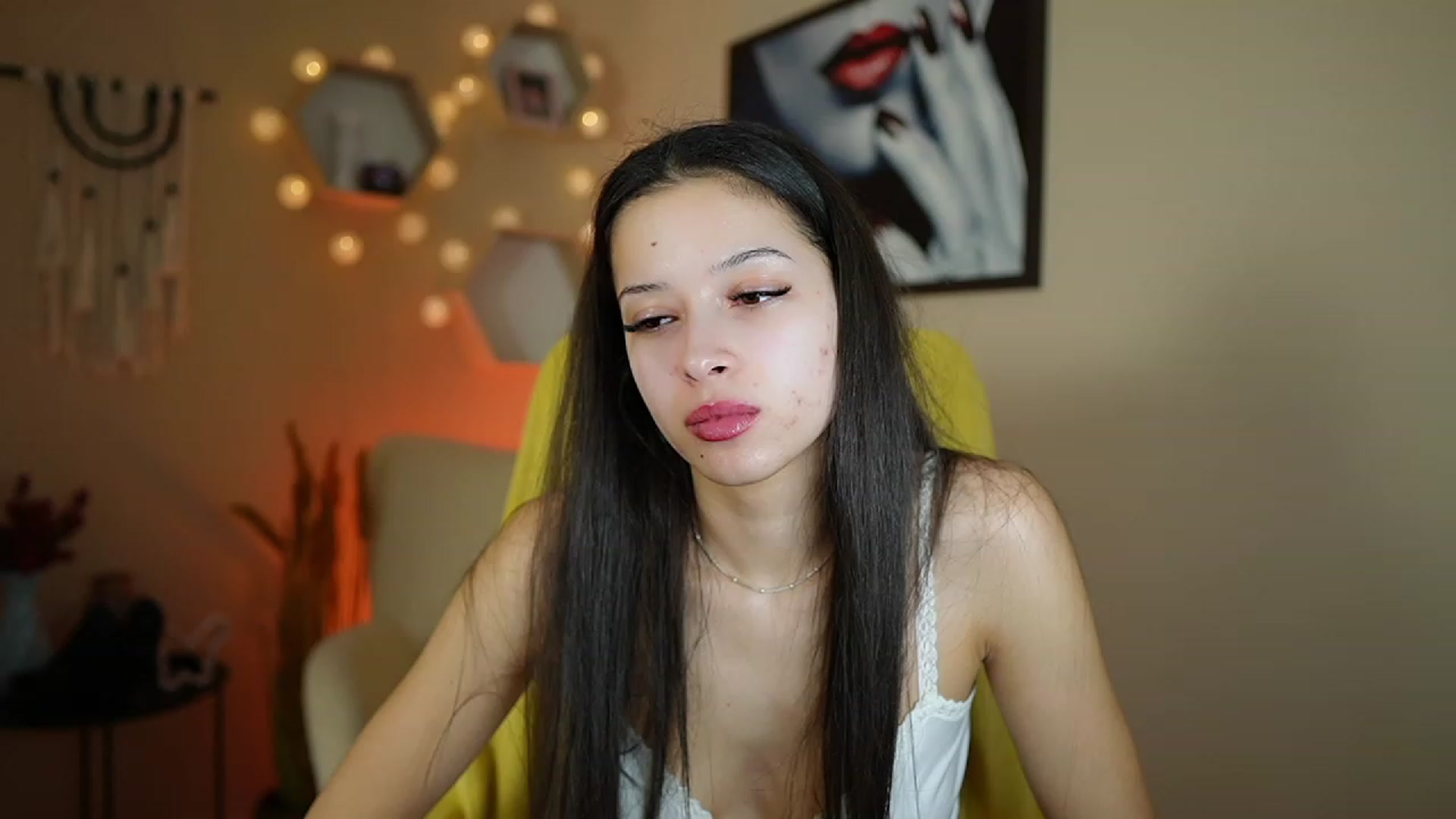 Gallery image thumbnail from Abbie_Maley18's myfreecams stream on, 01/11/2024, 18:40 image 11 of 20