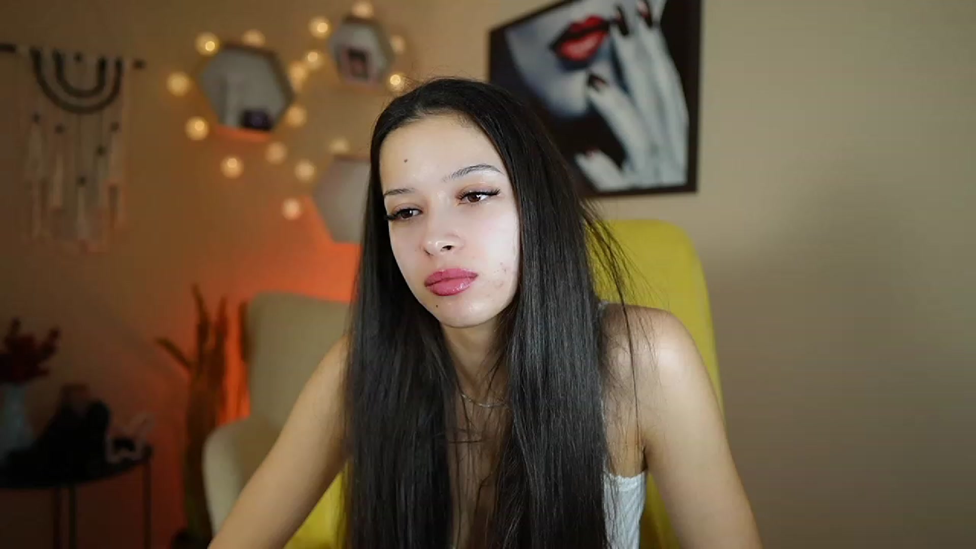 Gallery image thumbnail from Abbie_Maley18's myfreecams stream on, 01/11/2024, 18:40 image 13 of 20