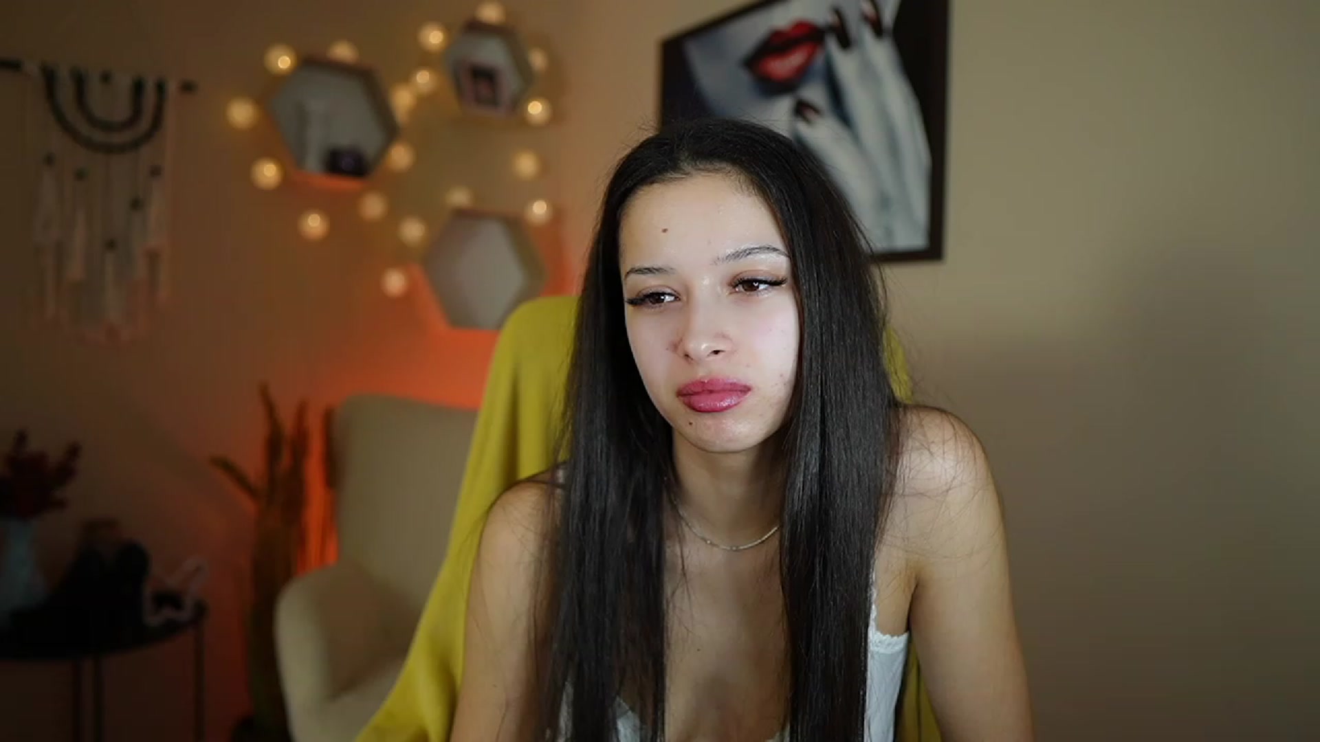 Gallery image thumbnail from Abbie_Maley18's myfreecams stream on, 01/11/2024, 18:40 image 12 of 20