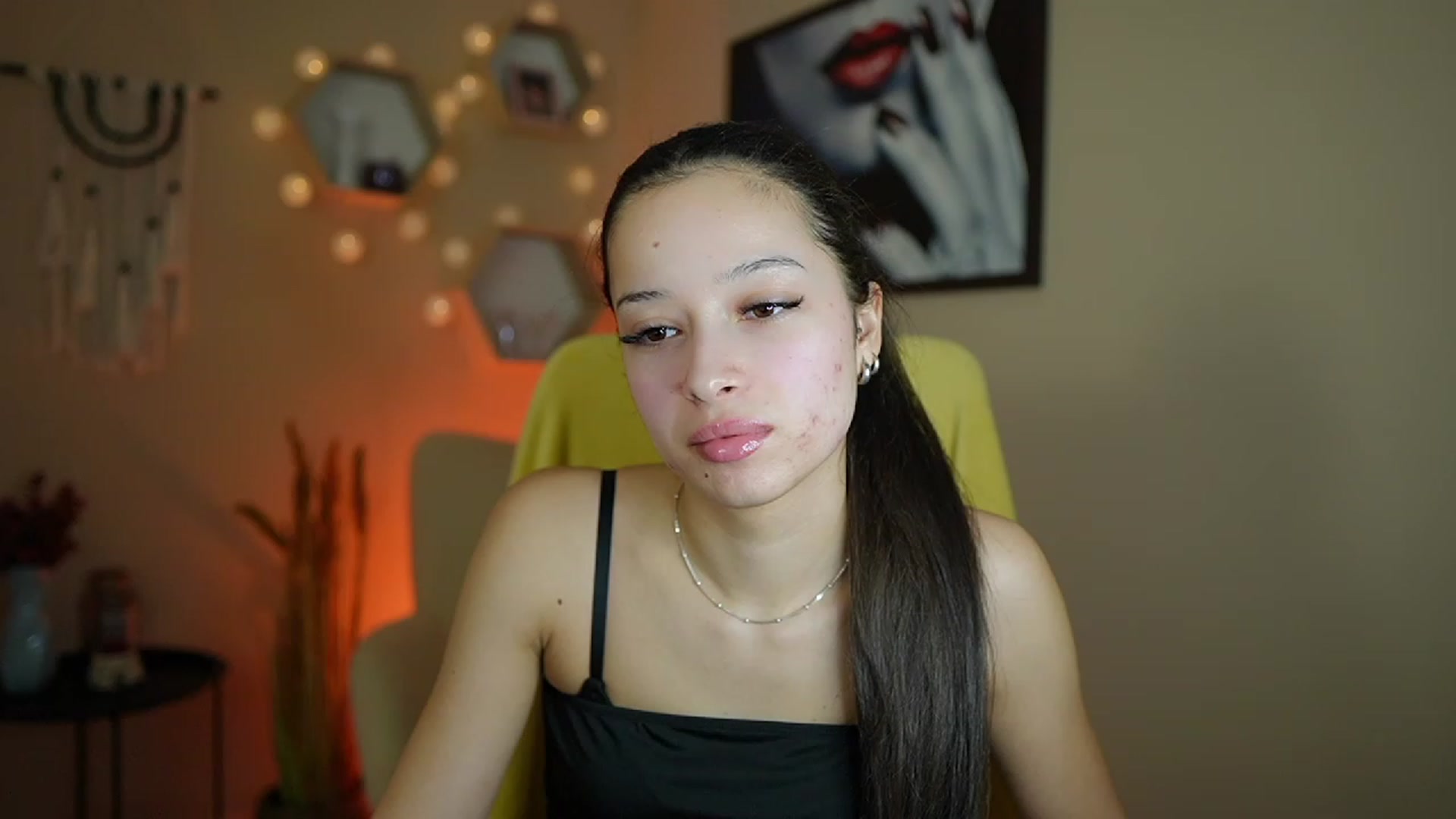 Gallery image thumbnail from Abbie_Maley18's myfreecams stream on, 01/15/2024, 15:35 image 1 of 20